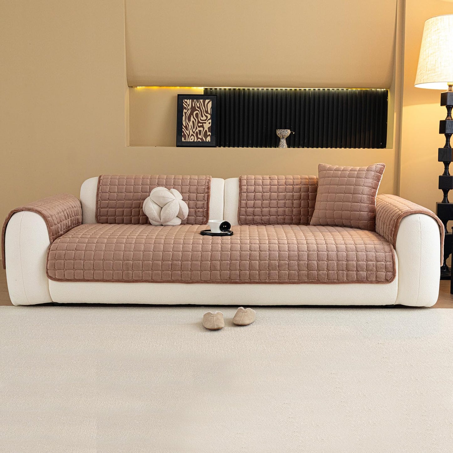 MDSASFD Velvet Couch Cover, Plush Sectional Sofa Cover Washable, Anti Slip Sofa Slipcover for Armrest & Backrest, Furniture Protector Covers for Pets & Kids(1PC, Dark Brown, 35.4"×35.4")