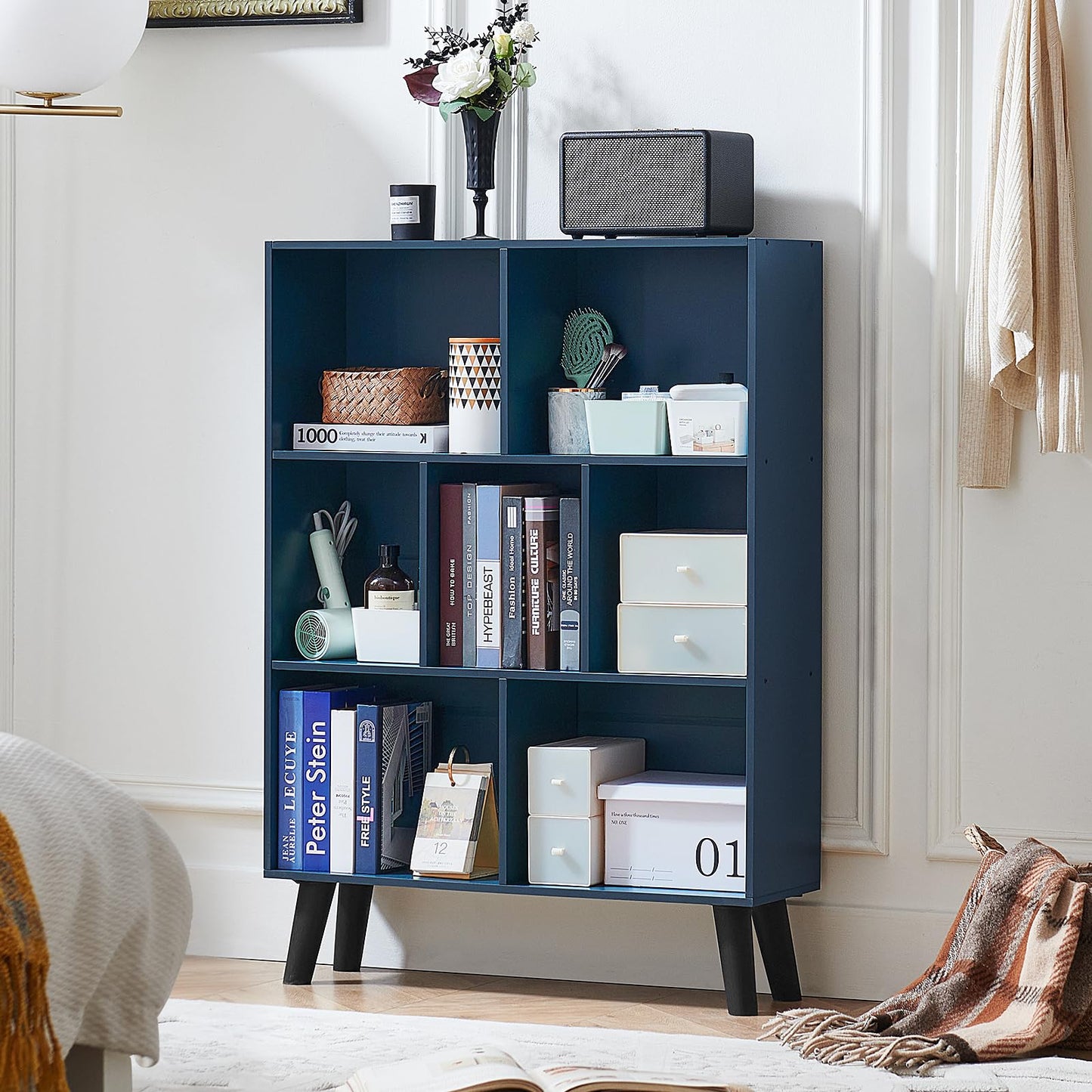 LEYAOYAO Cube Bookshelf 3 Tier Mid-Century Rustic Dark Blue Modern Bookcase with Legs,Retro Wood Bookshelves Storage Organizer Shelf,Freestanding Open Book Shelves for Bedroom,Living Room,Office