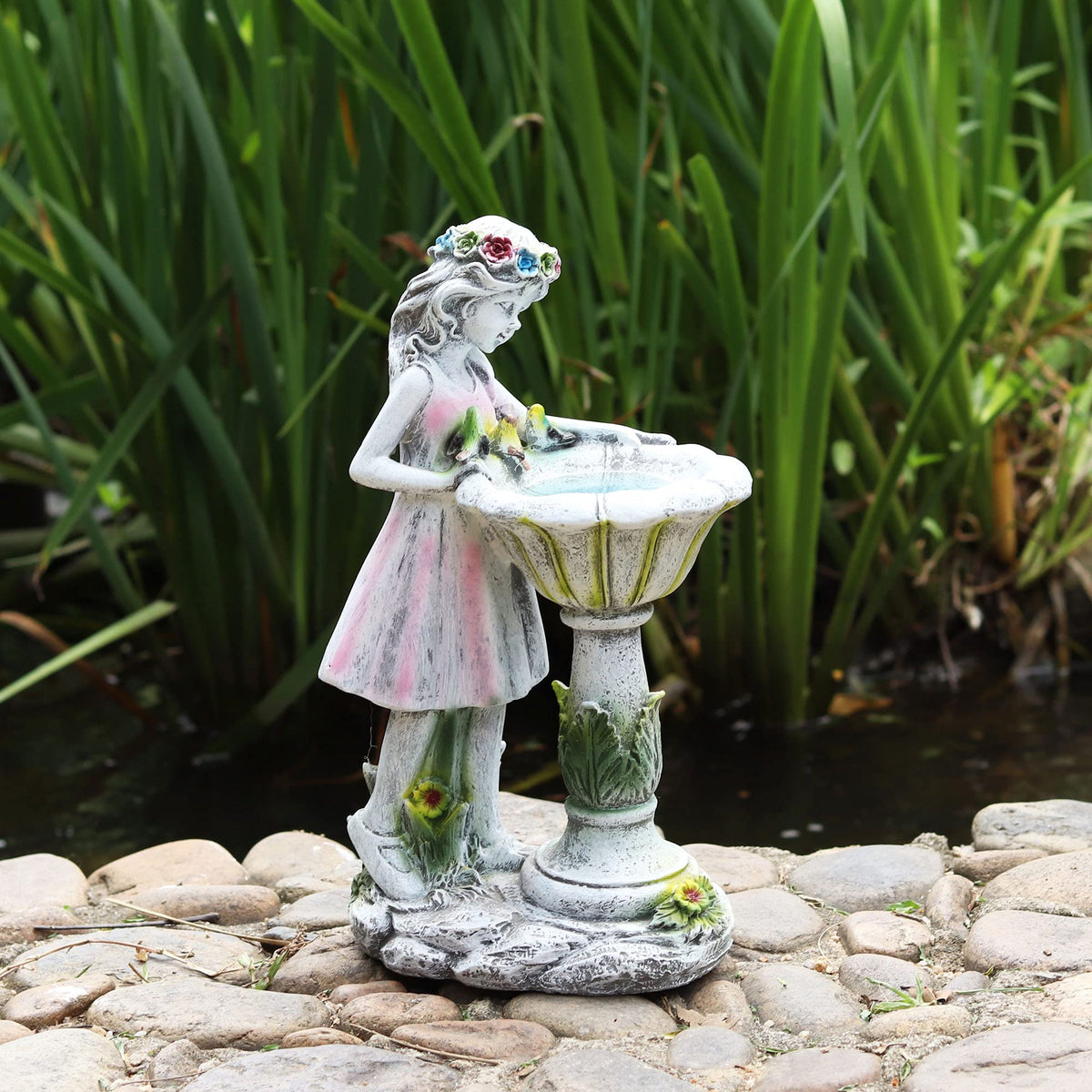 Voveexy Fairy Garden Statue, Solar Garden Angel Figurine Outdoor Decoration Waterproof Angel Sculpture for Patio Yard Lawn Porch Art Ornament Christmas Birthday Gift