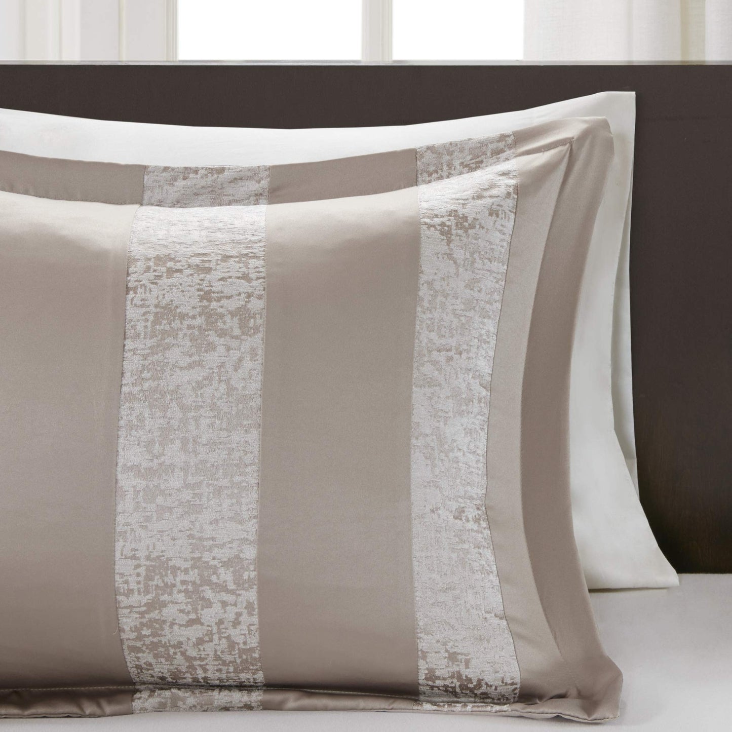 Madison Park Luxury Comforter Set-Traditional Jacquard Design All Season Down Alternative Bedding, Matching Bedskirt, Decorative Pillows, King(104"x92"), Ava, Pieced Taupe 7 Piece