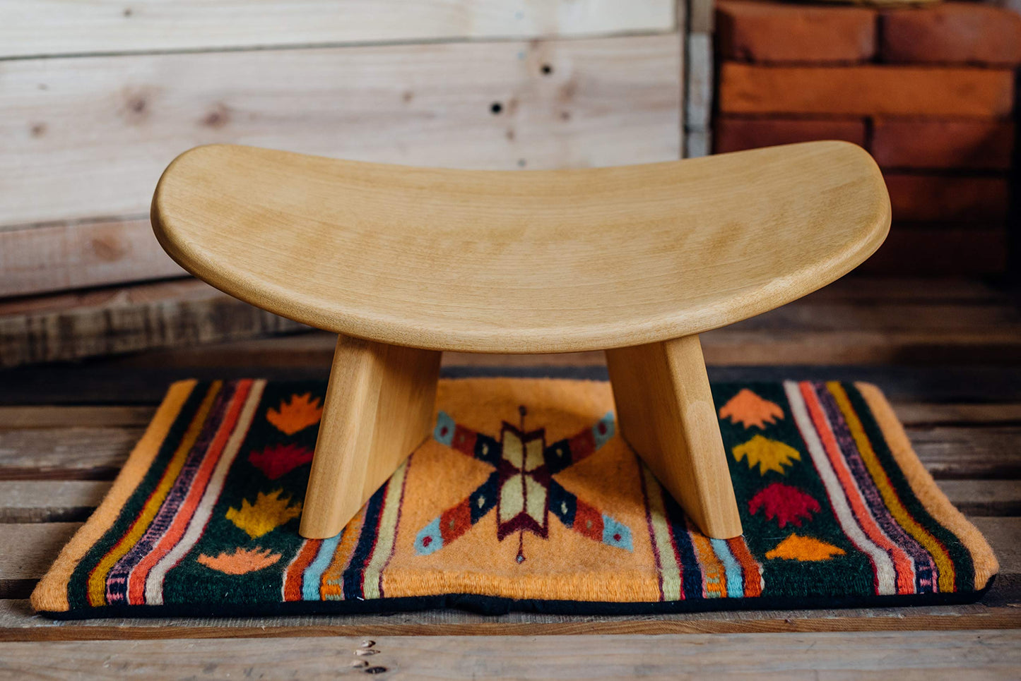 BLUECONY Meditation Bench IKUKO Original, Portable Version with Bag, Locally Handmade Yoga Exercise Wooden Kneeling Ergonomic Seiza Seat - Natural, Low Height (6" or 16 cm)