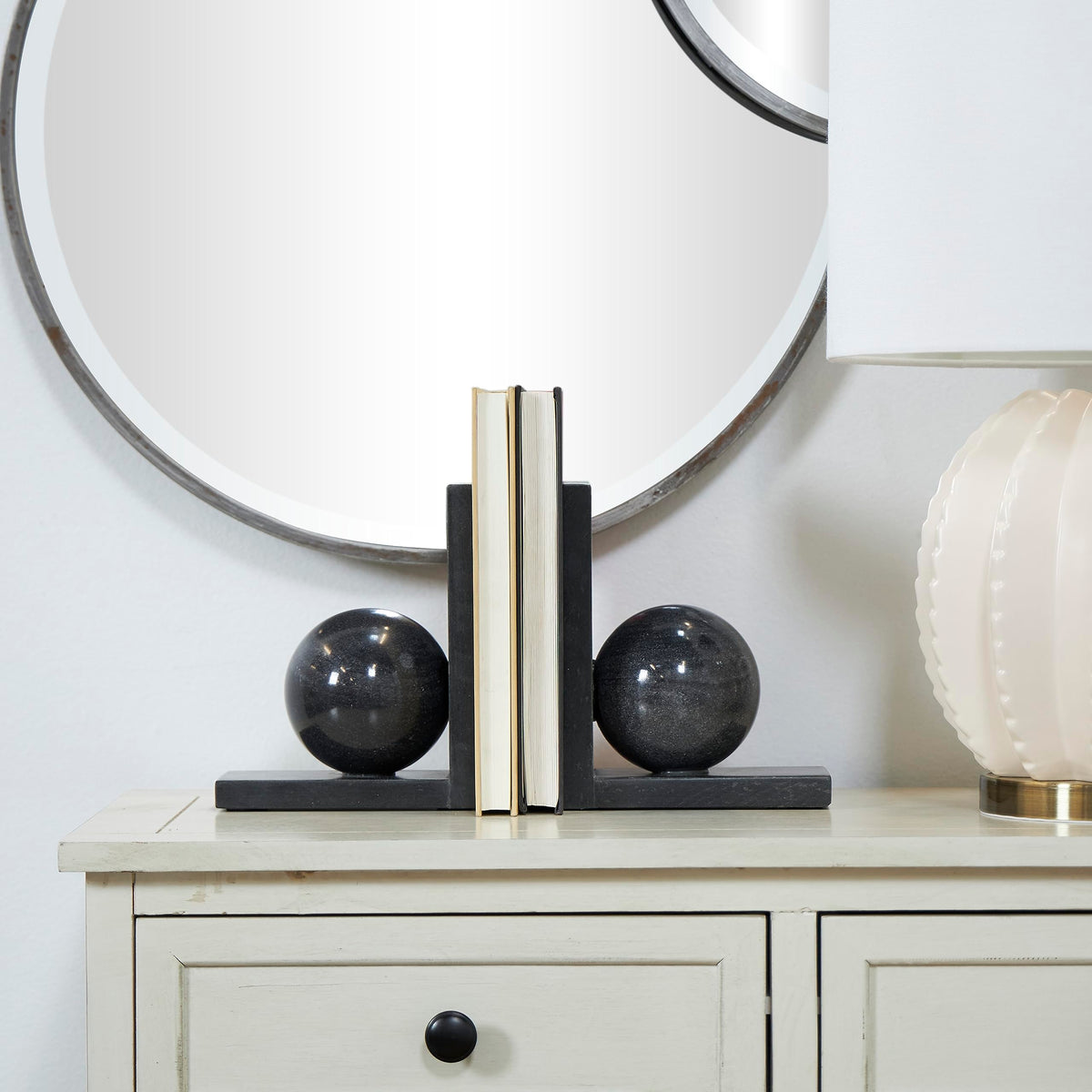 Deco 79 Marble Geometric Sleek Orb Bookends with L- Shaped Bases, Set of 2 6" W, 7" H, Black