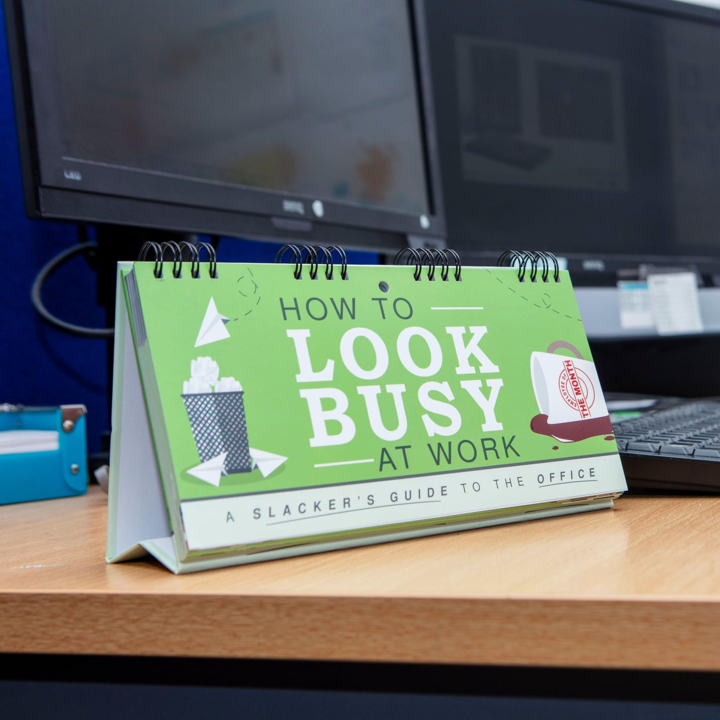Boxer Gifts Funny Coworker Gifts - How To Look Busy At Work Flipbook - Fun Desk Decor Sign - Gag White Elephant Gift For Coworkers & Boss