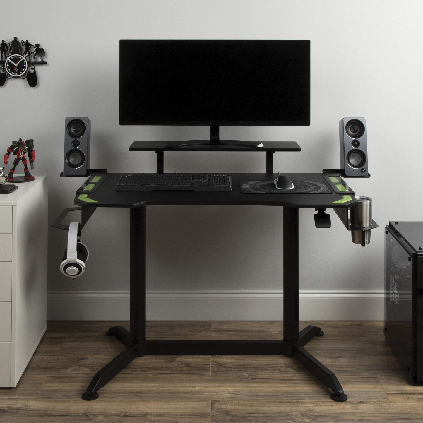 RESPAWN 3010 Gaming Computer Desk Ergonomic Height Adjustable Gaming Desk, in Green RSP 3010 GRN