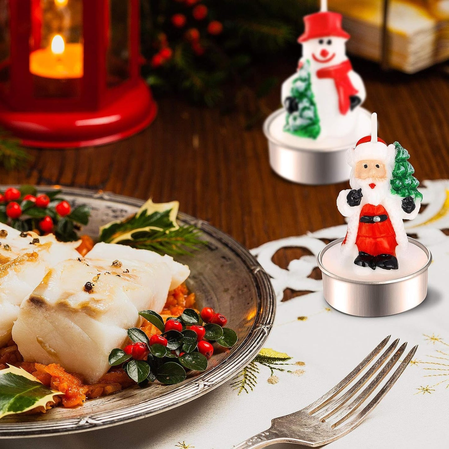 3 Pieces Tealight Candles Handmade Delicate Santa Hat Claus Christmas Tree Candle Wax Snowman Elk Pinecone House Candles for Party Wedding Spa HomeChristmas Decoration