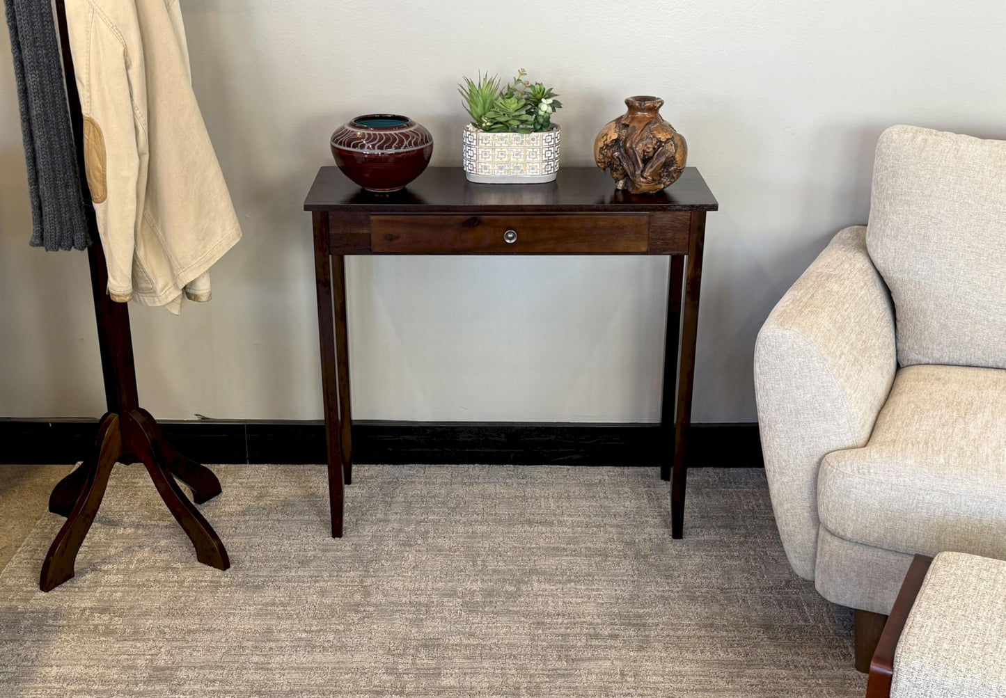 Fairway Avenue Home Solid Acacia Console Table w/Drawer