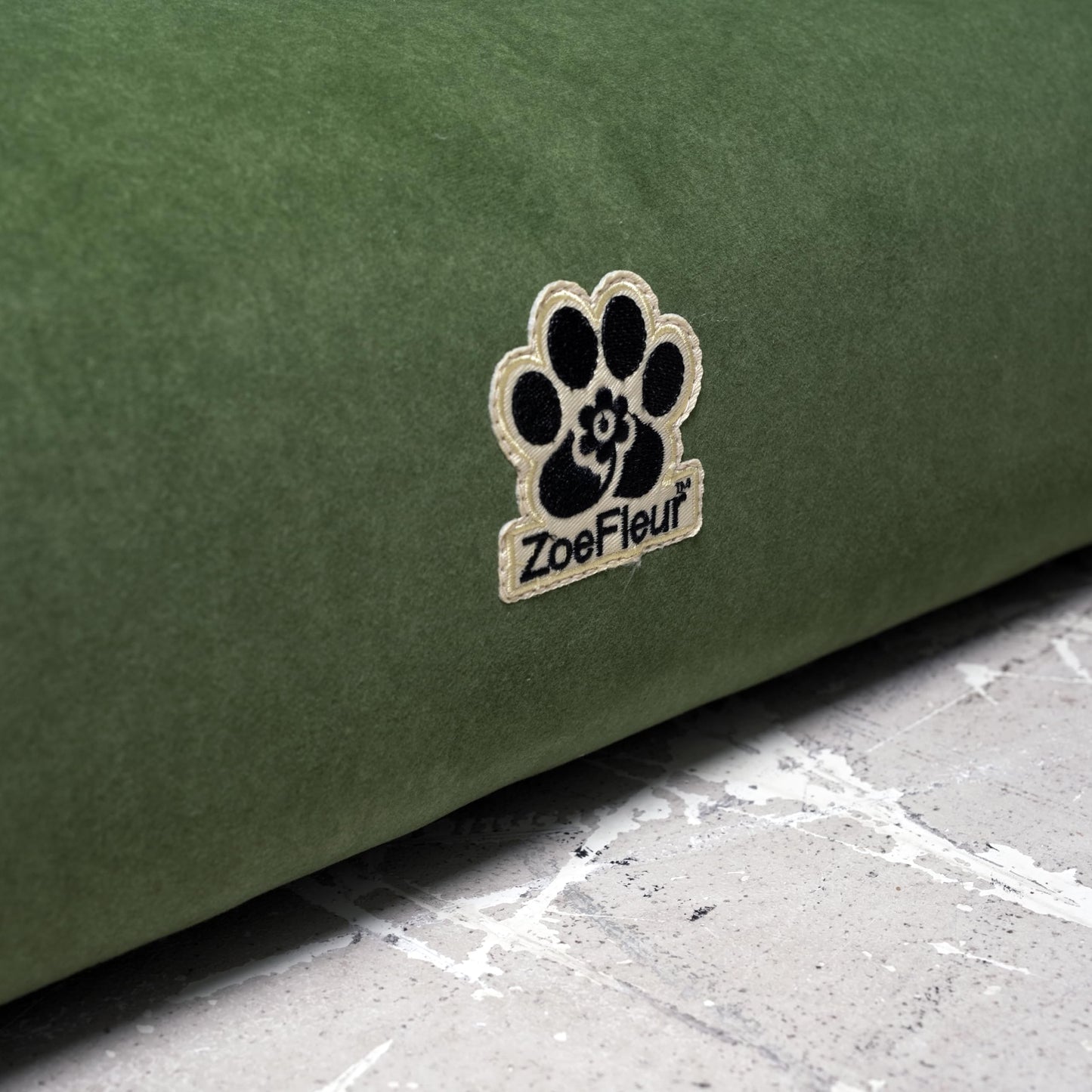 ZoeFleur 2-in-1 Human & Pet Shared Dog Sofa, Solid Pine Wood Frame with High Resilience Foam, Indoor Pet Furniture(Dark Green)