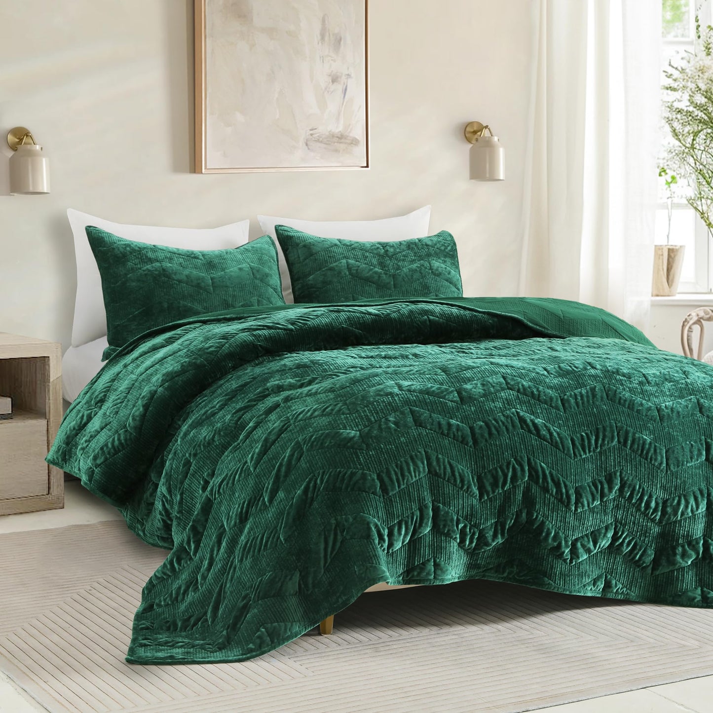 SHALALA Luxury Velvet Quilt Set Queen Size,Ultra Soft Lightweight Summer Velvet Comforter Set, Oversized Bedspread Coverlet with 2 Shams Geometries Pattern,for All Season(Forest Green,Queen)