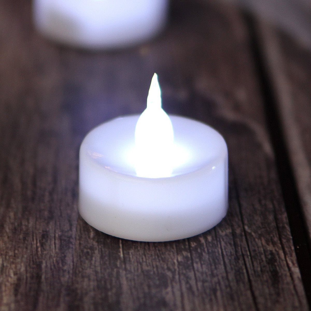 AGPTEK Timer Tea Lights,24 Pack Flameless Timer LED Candles Battery-Operated Tealight Candles No Flicker Long Lasting Tealight with Auto On/Off for Wedding Holiday Party Home Decoration (Cool White)