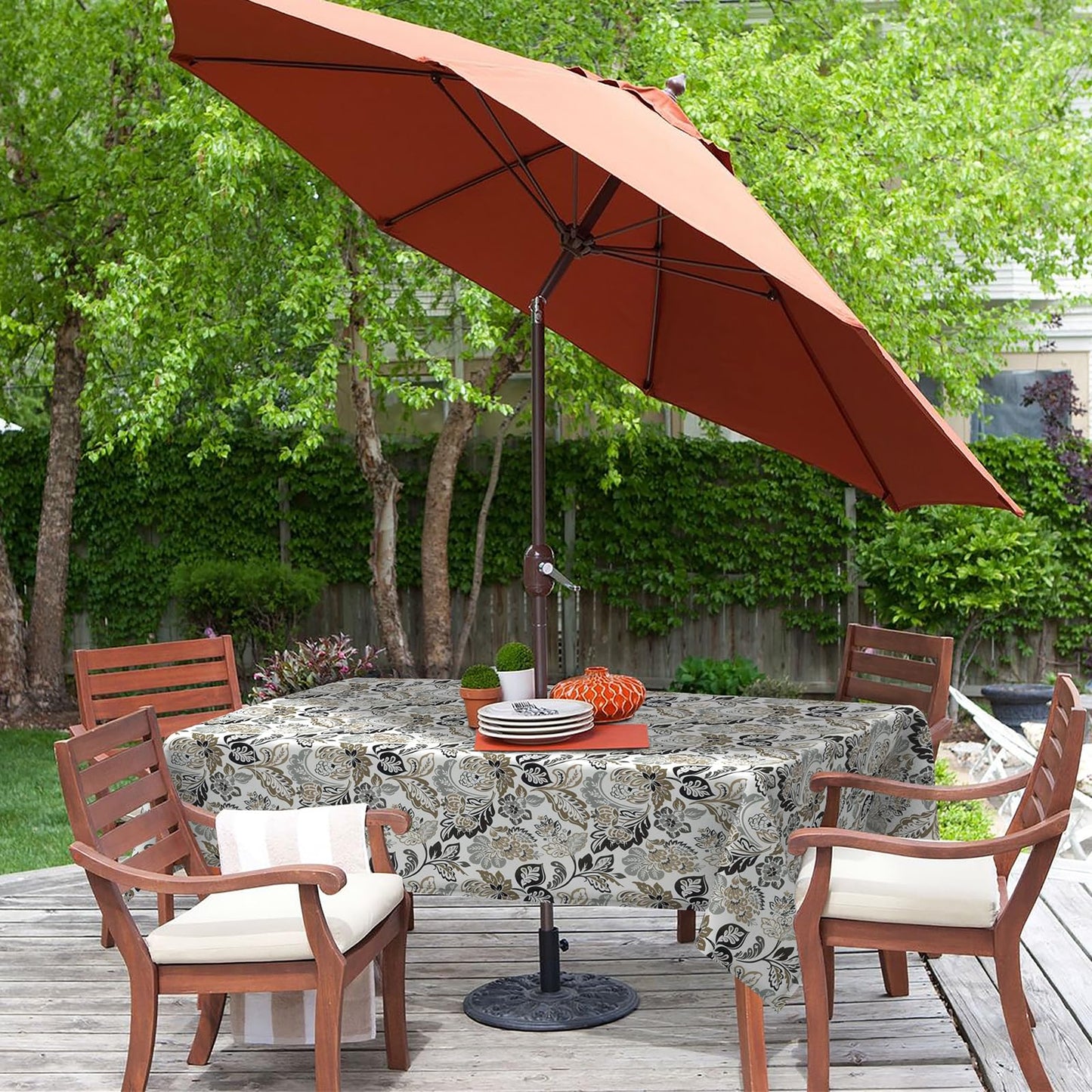 LVTXIII Rectangle Outdoor Tablecloth with Umbrella Hole and Zipper, Water-Repellent 60 x 84 Inch Patio Table Cover for Picnic, Garden, Backyard Dining, Dailey Tan