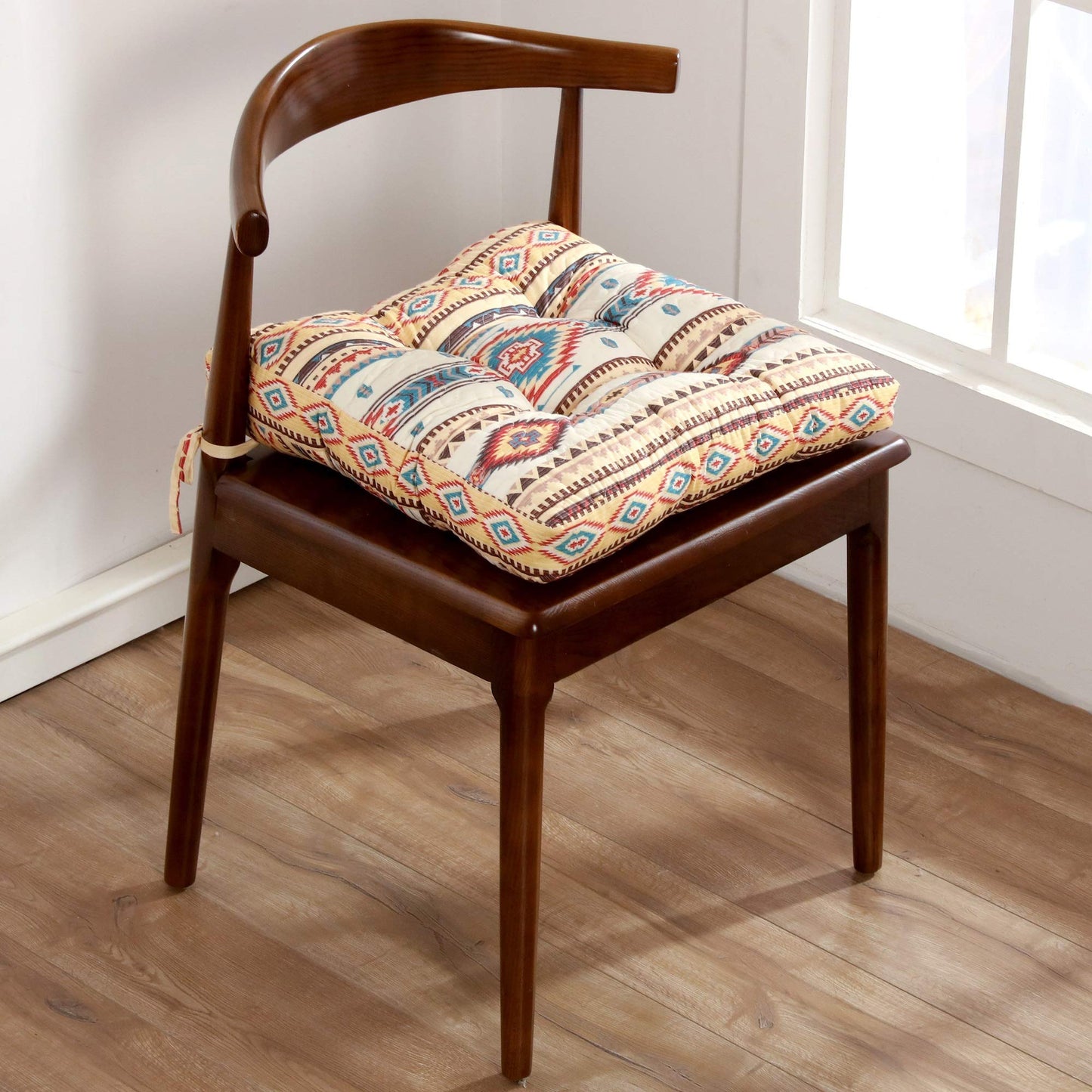 Greenland Home Triple-Cushioned 18x18-inch Chair Pad - Seat Cushion, Single, Phoenix