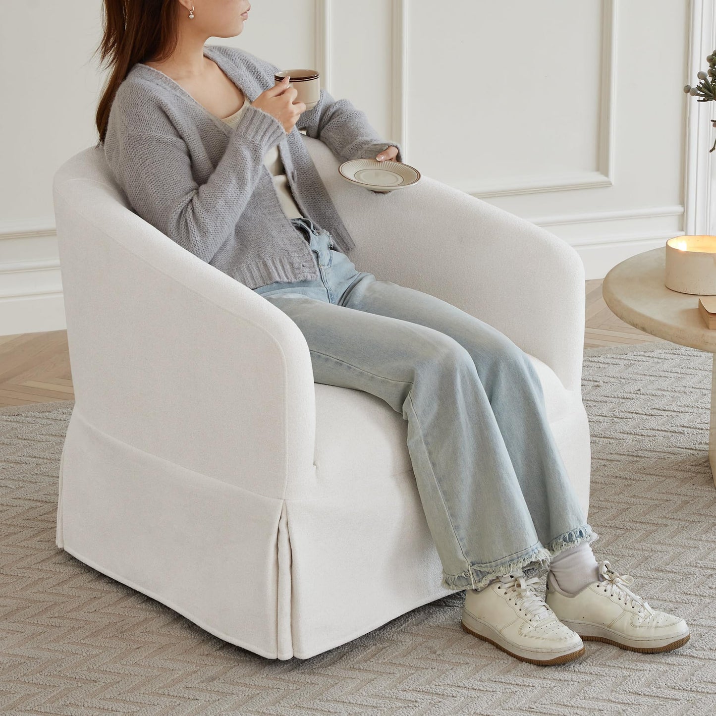 Swivel Accent Chair, 360 Degree Performance Fabric Armchair Modern Barrel Chairs Armchair for Living Room Bedroom Home and Office,Cream White