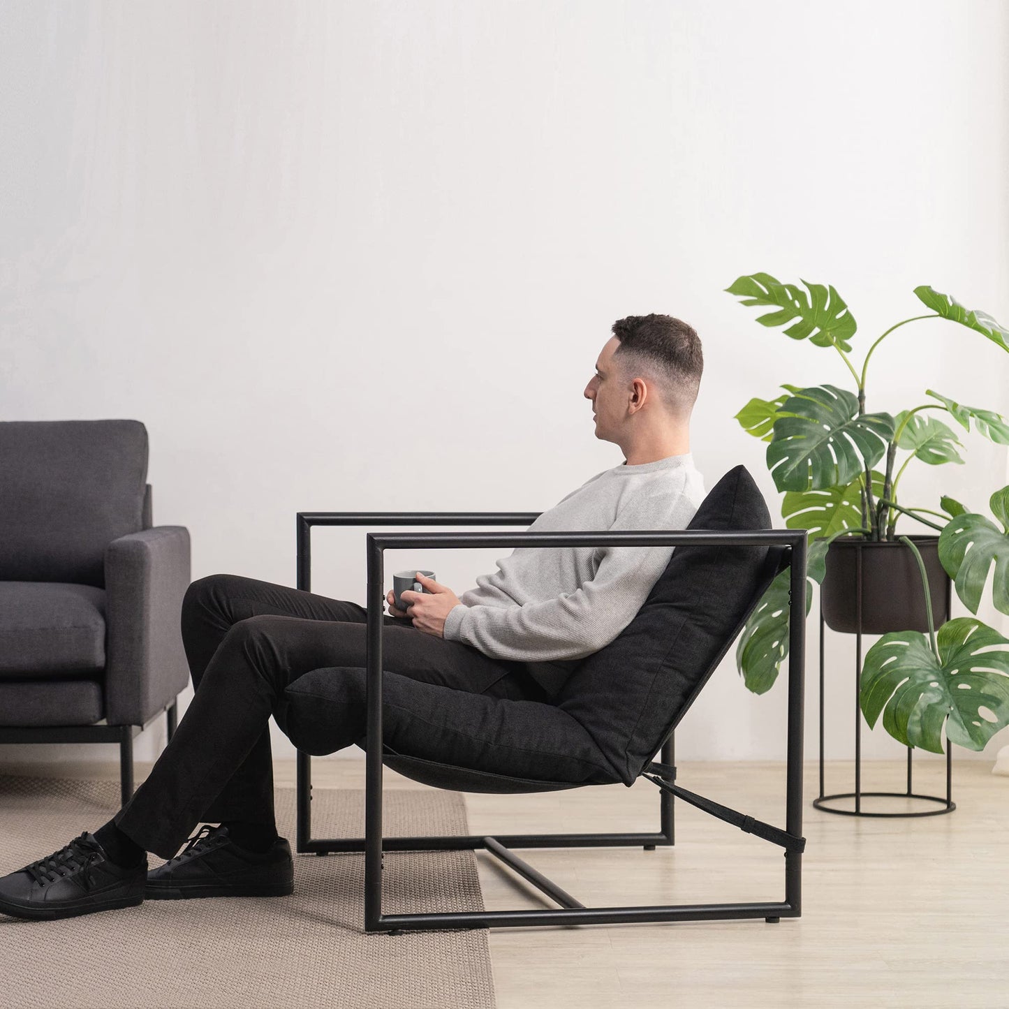 Zinus Aidan Sling Accent Chair, Metal Framed Armchair with Shredded Foam Cushioning, Dark Grey