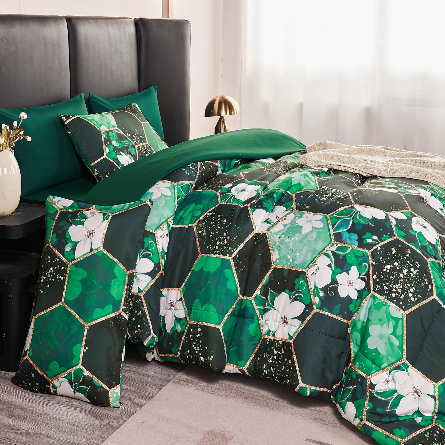 ZRNBAST Emerald Green Comforter Set King, 7Pcs White Floral Hexagon Bed in A Bag, Soft Geometric Bedding Sets with Sheets Pillowcases for Women Men(Green Floral,King)