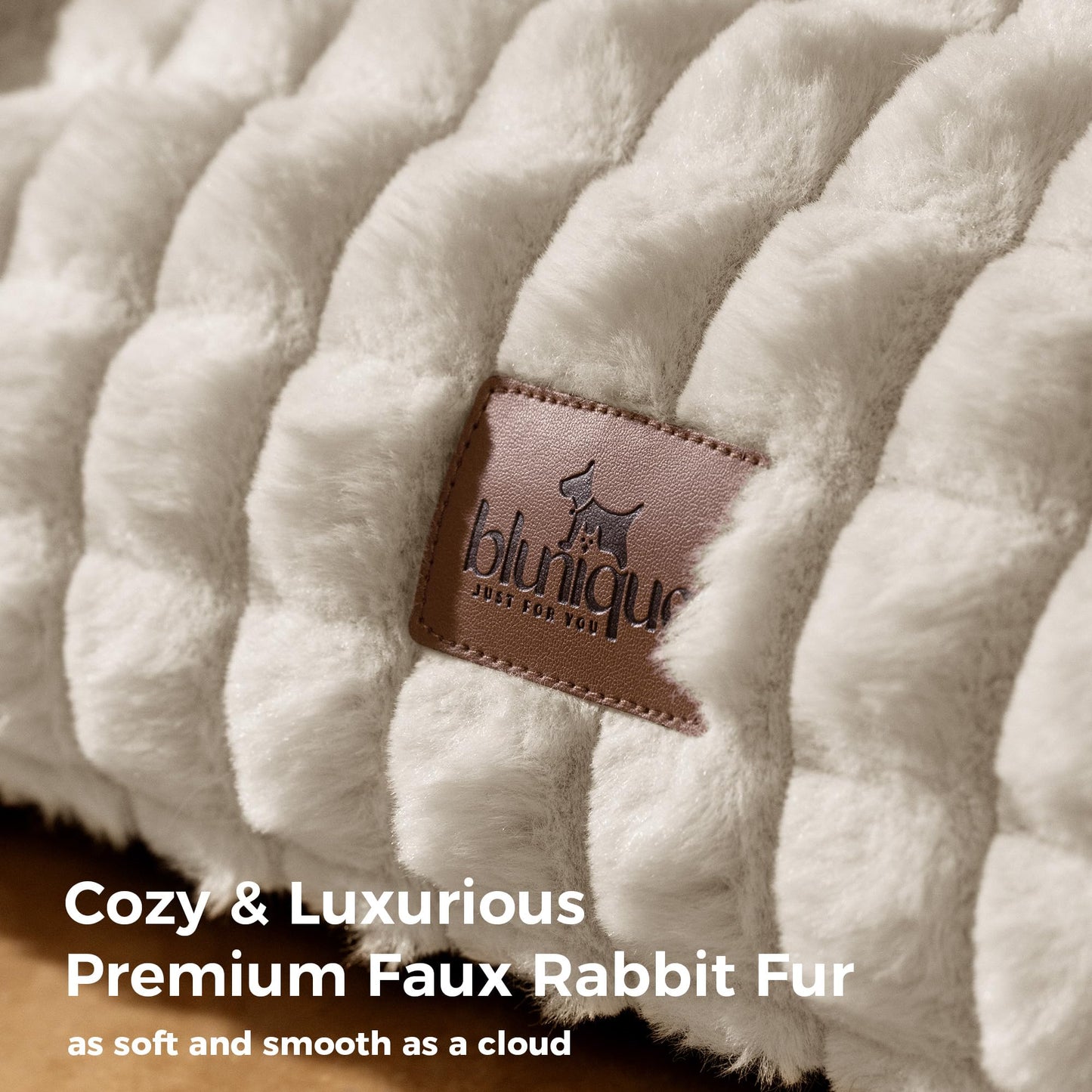 blunique Cat Beds for Indoor Cats - Cute Cat Couch Bed Fluffy Pet Sofa with Faux Rabbit Fur Washable Cover, Fuzzy Pet Couch in 3D Diamond Pattern, Suppportive Large & Small Cats Sofa, 24inch Off White
