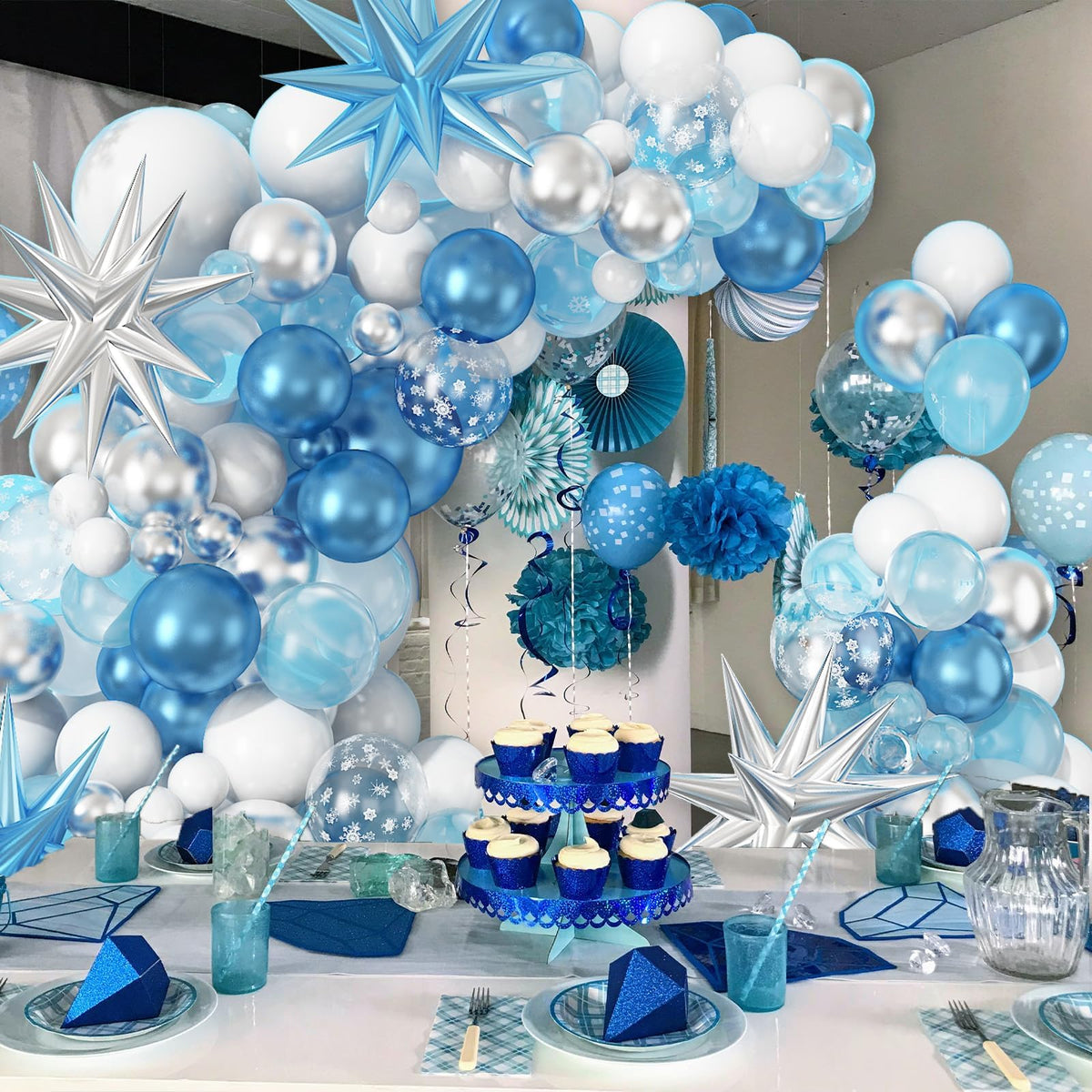 Winter Snowflakes Balloon Arch Garland Kit, White Silver Winter Balloon with Rich Large Snowflakes Mylar Star Foil Balloons*5, Metallic Silver Blue Balloons for Winter Wonderland Girl Birthday Decorat