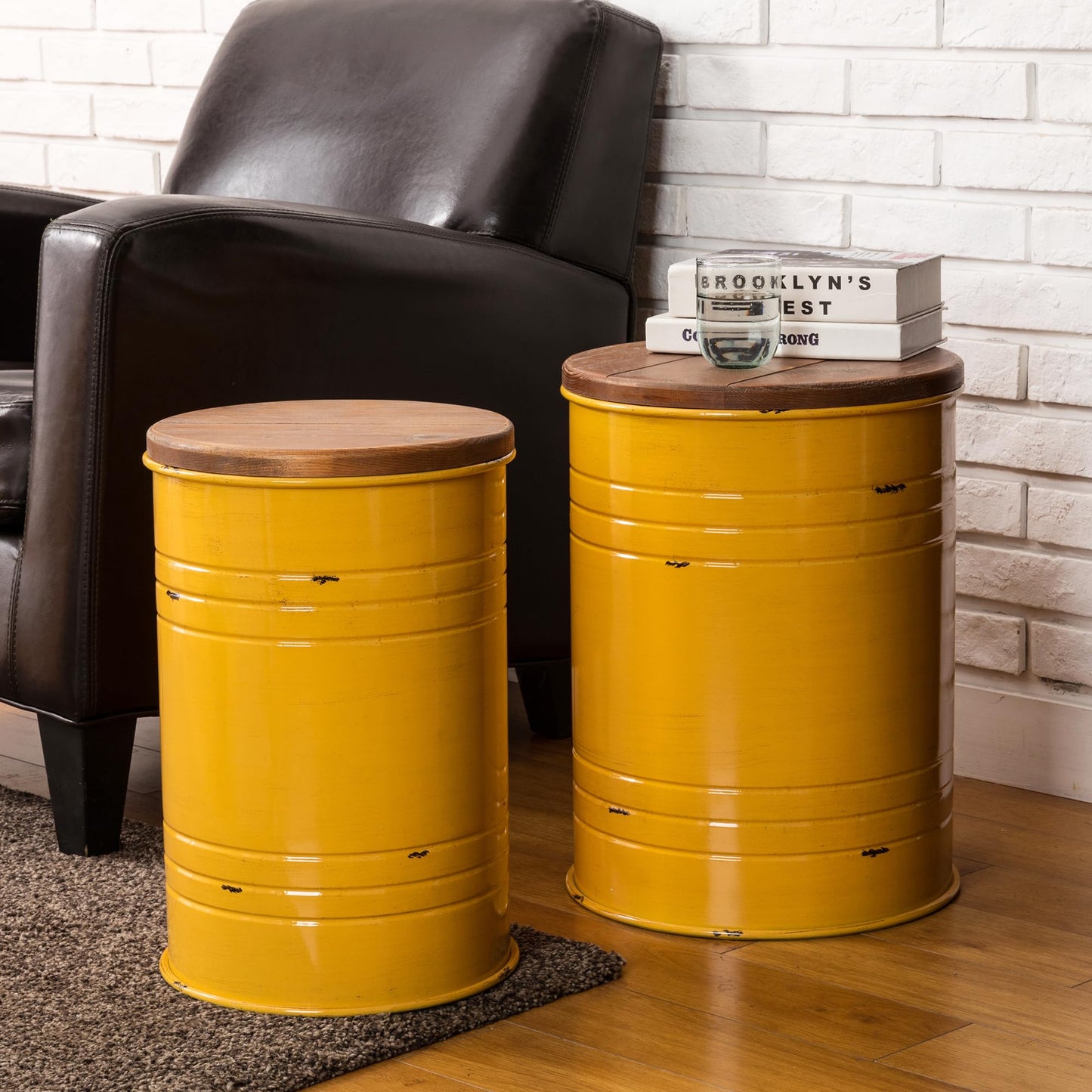 Glitzhome Rustic End Table Set of 2, Farmhouse Galvanized Metal Barrel Ottoman Storage Stool with Round Wood Lid for Living Room Furniture, Yellow