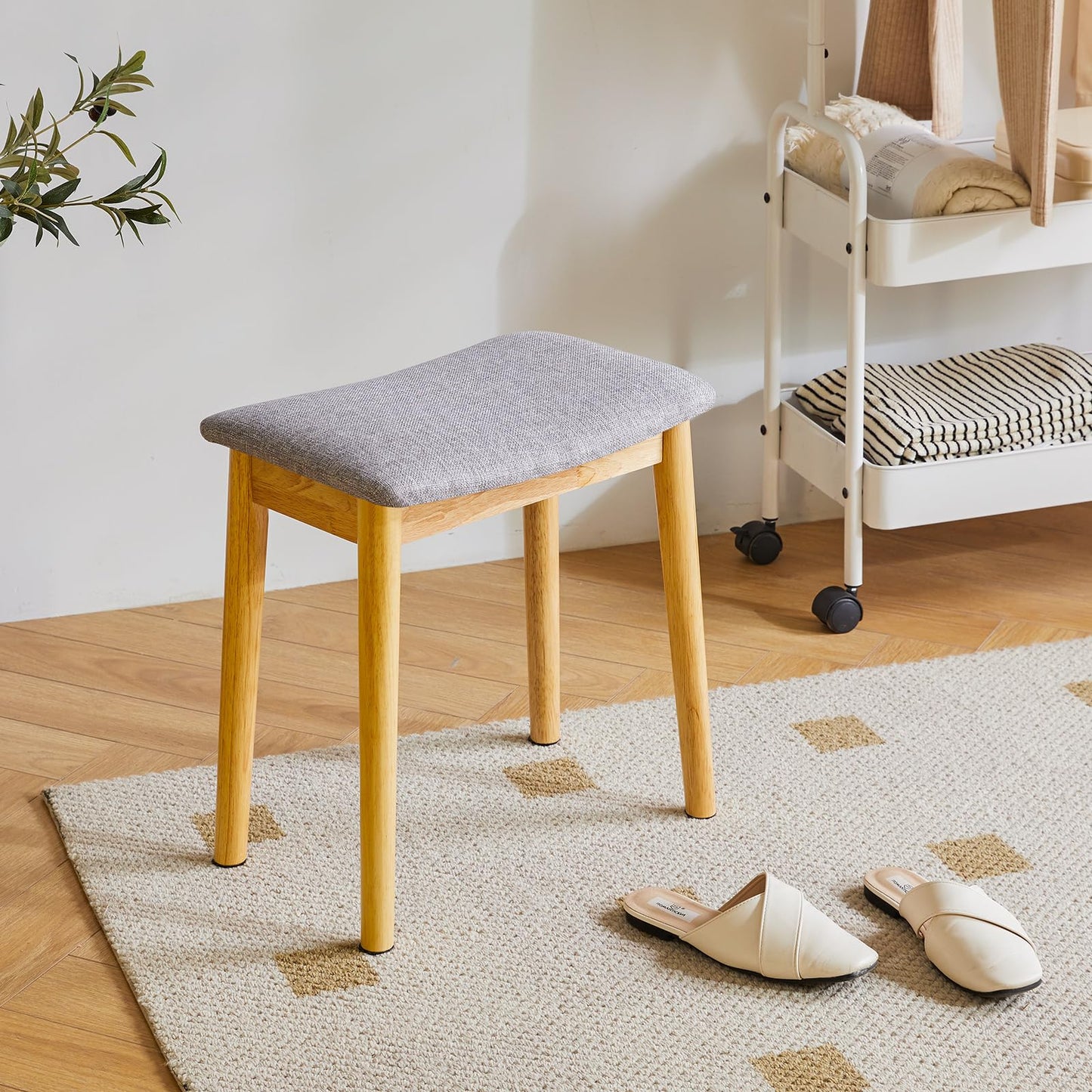 IBUYKE Saddle Cushion Vanity Stool Chair, Foot Rest Stool with Solid Wood Legs, Modern Vanity Bench Ottoman for Piano, Upholstered Seat for Bedroom, Entryway, Wooden Legs&Light Gray WBD007NG