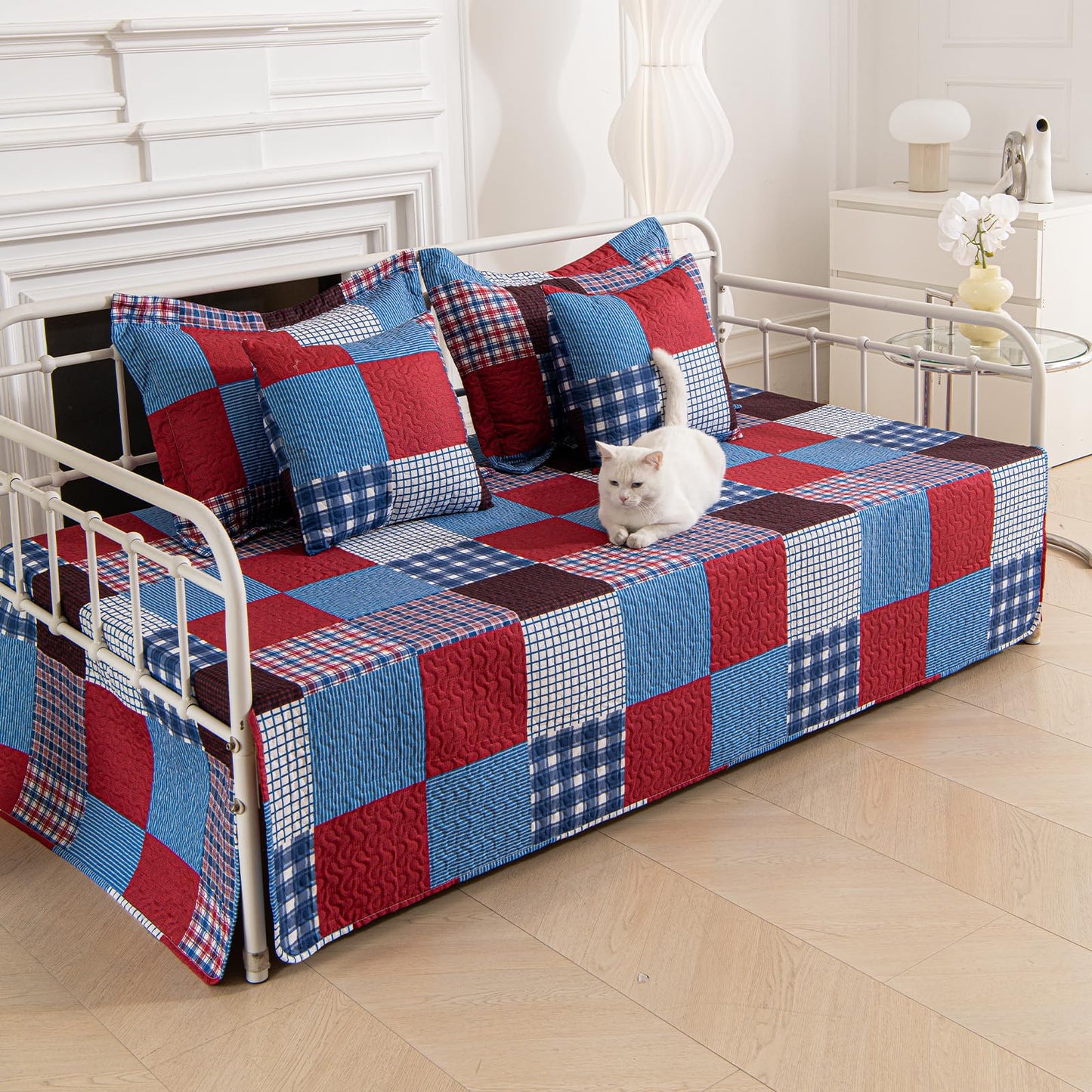 TieyaChkis 5 Piece Plaid Daybed Cover Set Twin Daybed Bedding Sets for All Season Lightweight Plaid Day Bed Comforter with Matching Shams&Decorative Pillows,39"x75"
