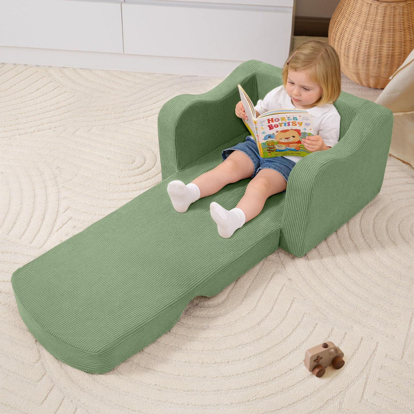 aodisman 2-in-1 Kids Chair and Couch, Thick Cozy Corduroy Kids Sofa, Convertible Foam Seating for Reading, Playing, Removable Washable Cover,Green