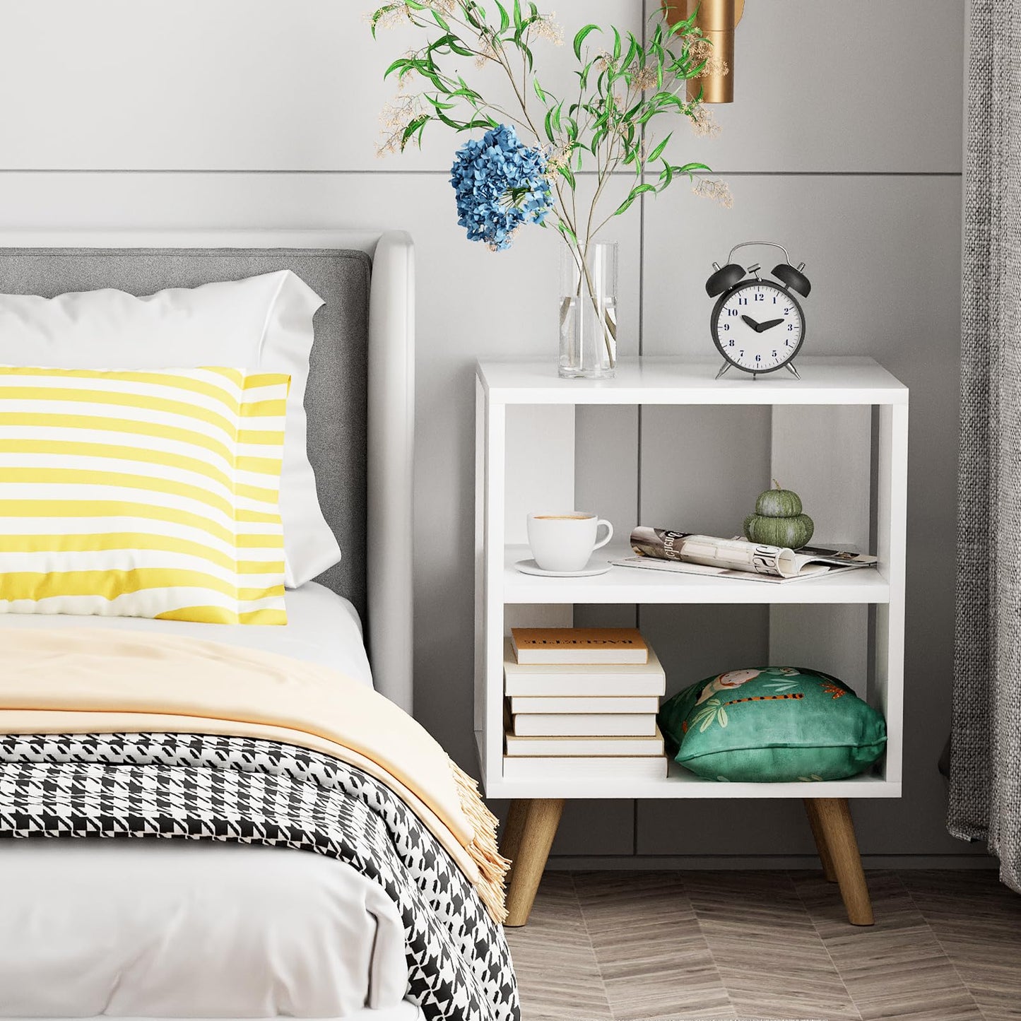 Aenuert Night Stand, White Nightstand, Modern End Table with Open Storage, 2-Tier Bedside Table for Small Space, Living Room, Bedroom