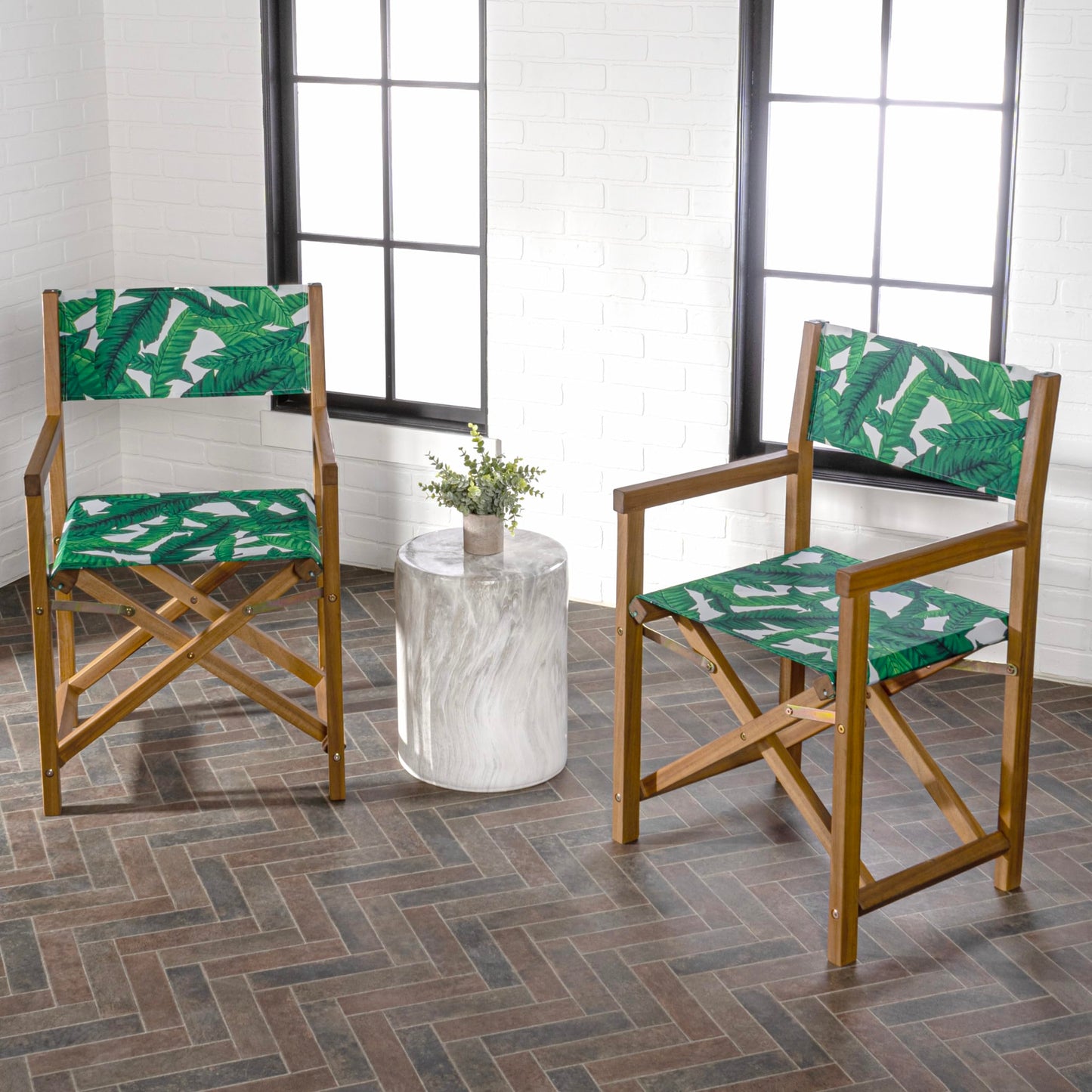 JONATHAN Y Cukor Coastal Acacia Wood Folding Outdoor Director Chair Set of 2 for Patio, Deck & Balcony, Weather-Resistant Teak Brown and Green/White, No Assembly Required DRC1001A-SET2
