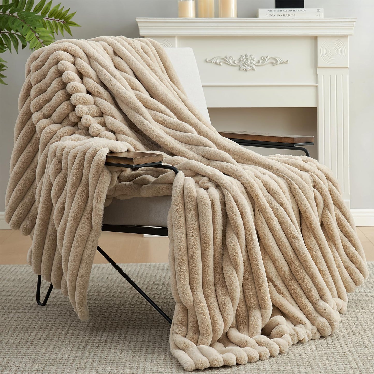Amélie Home Faux Fur Throw Blanket for Couch, Cozy Fuzzy Fluffy Fur Luxurious Soft Striped Plush Gift Blankets for Family Sofa Chair Bedroom, 55"x70", Beige