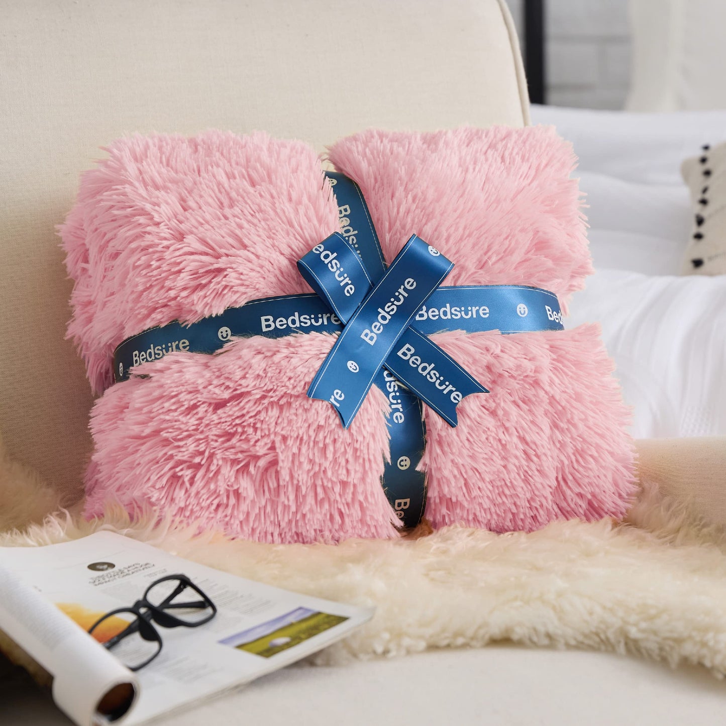 Bedsure GentleSoft Fluffy Pink Blankets Queen Size for Bed, Thick Sherpa Faux Fur Fleece Fuzzy Plush Winter Warm Heavy Soft Full Queen Blankets, Bedroom Decor Pink Gifts Cozy Gifts for Women, 90x90