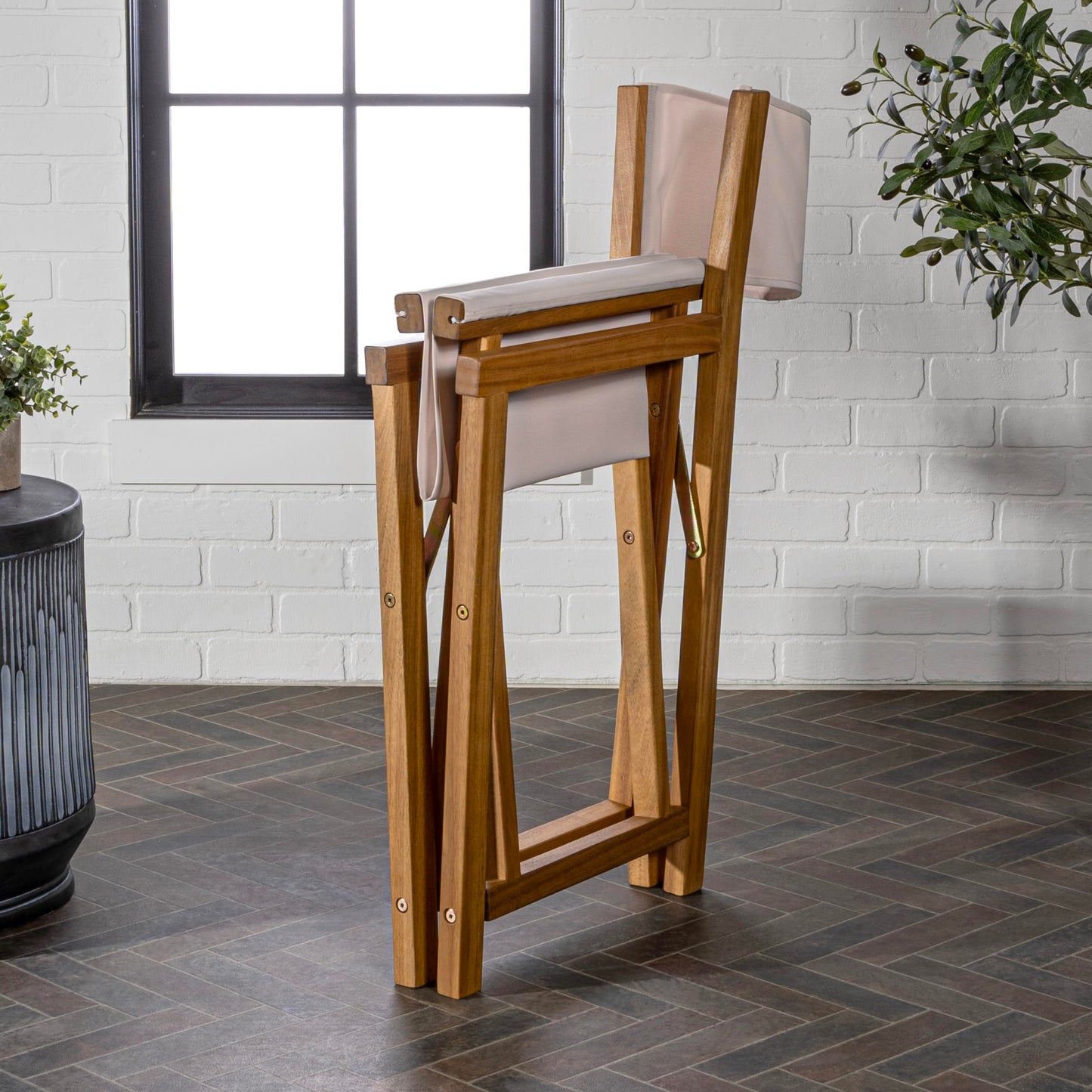 JONATHAN Y Cukor Coastal Acacia Wood Folding Outdoor Director Chair Set of 2 for Patio, Deck & Balcony, Weather-Resistant Teak Brown and Beige, No Assembly Required DRC1000B-SET2