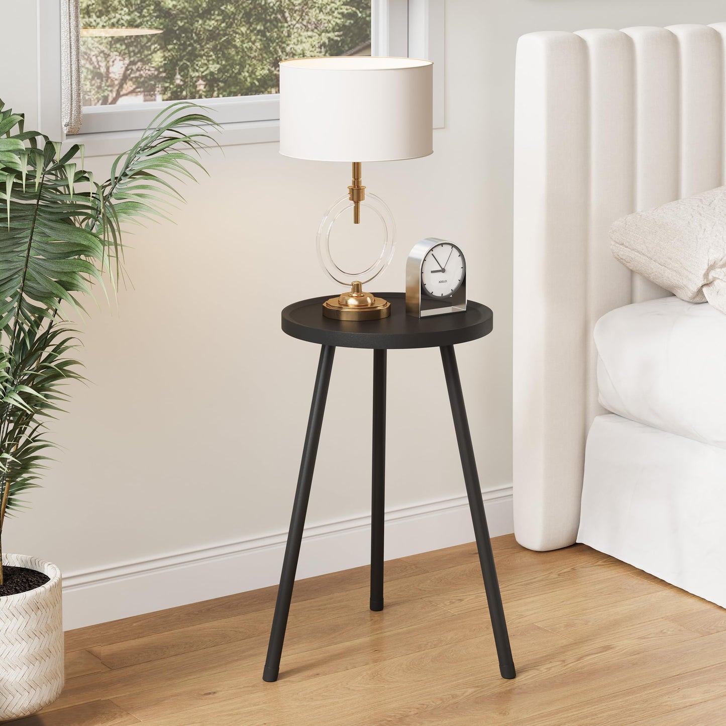YAUKTAK Small Couch Side Table, Drink Table, Mini Round End Table, Coffee Table, Snack Table for Small Spaces, Living Room, Bedroom, Sofa LET520BK