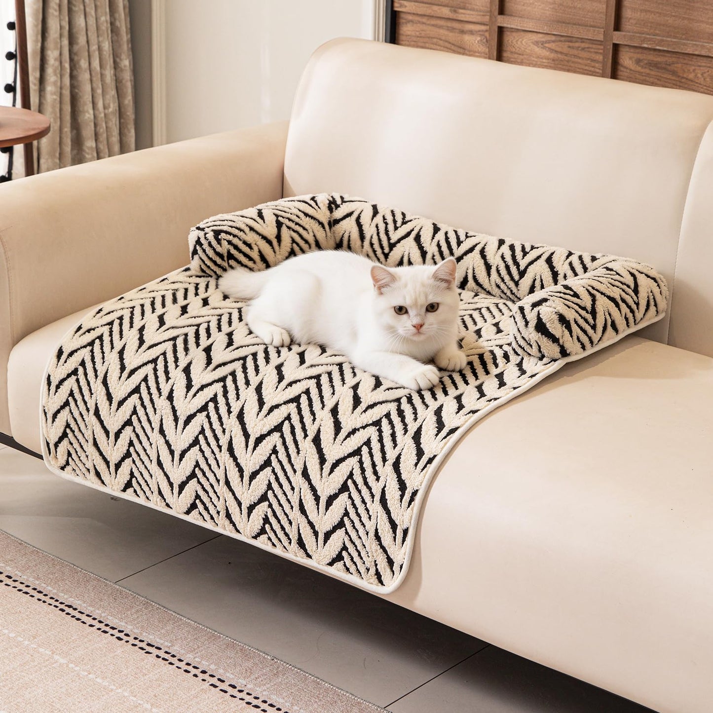 Calming Dog Bed Mats with Neck & Head Support, Soft Flannel Pet Couch Bed for Small and Medium Dogs & Cats, Pet Washable Couch Covers for Sofa