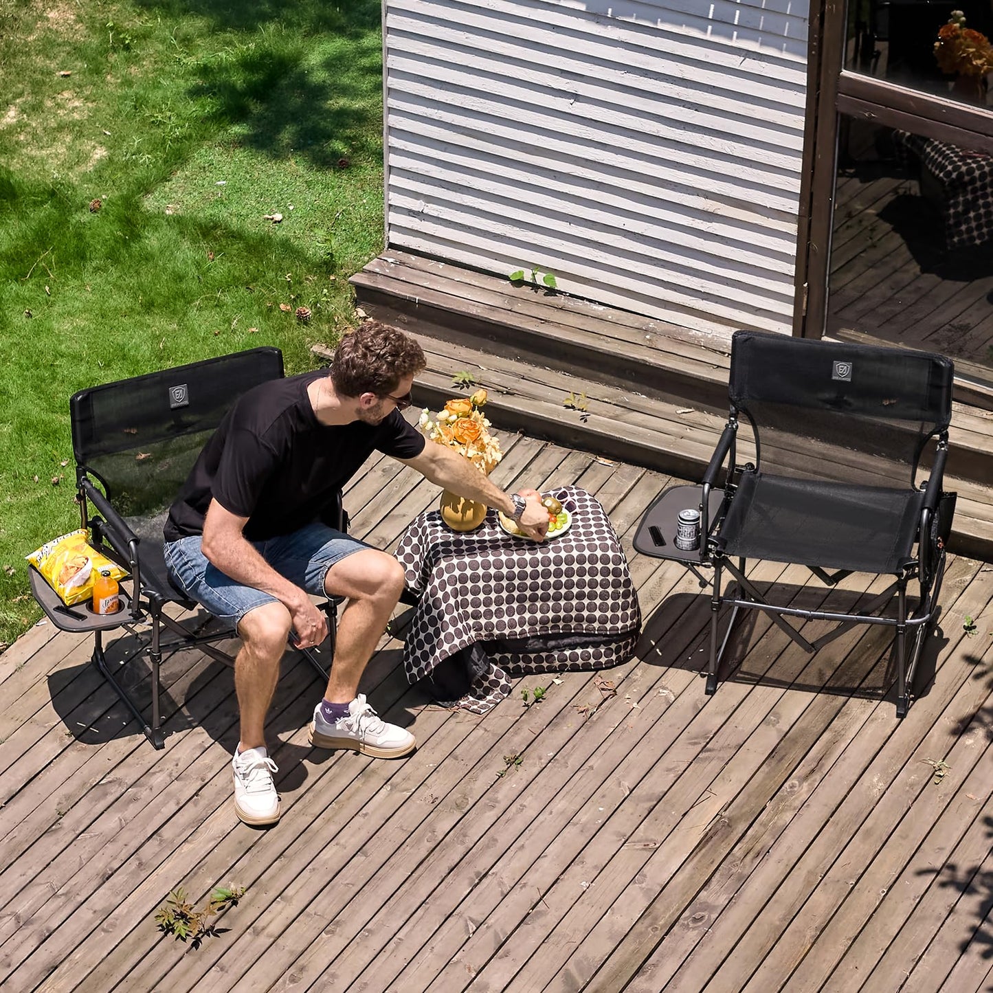 EVER ADVANCED Camping Directors' Chair with Side Table, Portable Folding with Compact Size, Breathable & Quick Dry Design Heavy Duty Lawn Chair with Pocket, 400lbs, Textilene Mesh, Black