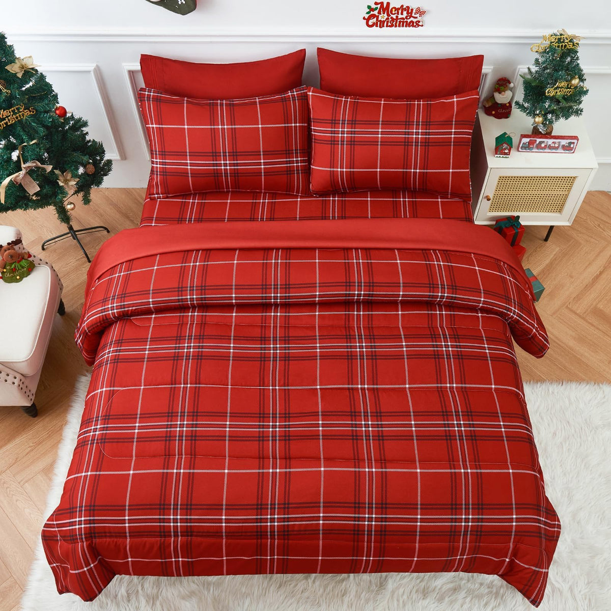 YIYEA Christmas Comforter Set, 7 Pieces Bed in a Bag, Christmas Bedding Sets with Comforter, Flat Sheet, Fitted Sheet, 2 Embroidered Pillowcases, and 2 Printed Pillowcases, Queen
