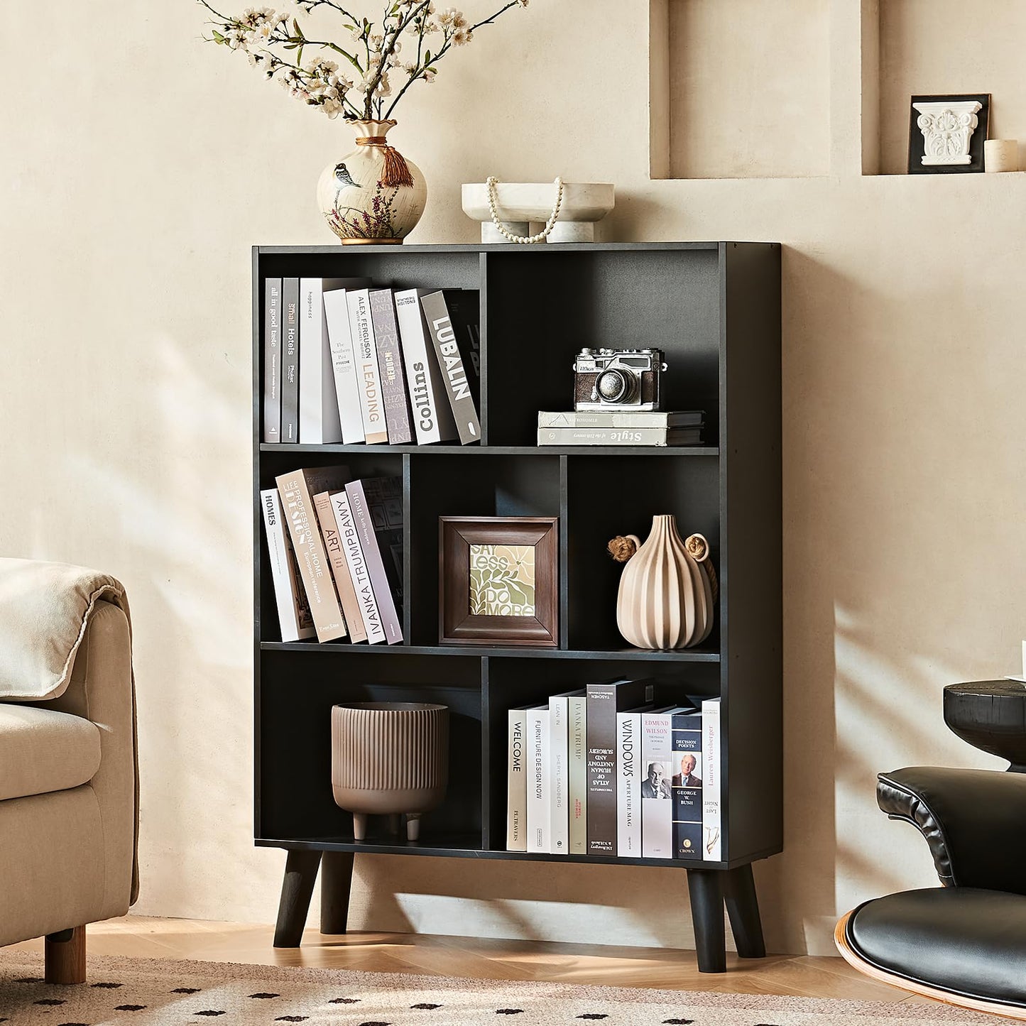 LEYAOYAO 7 Cube Black Bookshelf, 3 Tier Modern Bookcase with Legs, Wood Cubeicals Organizer Storage Open Shelves, Retro Display Book Shelf, Freestanding Short Book case for Bedroom,Living Room,Office
