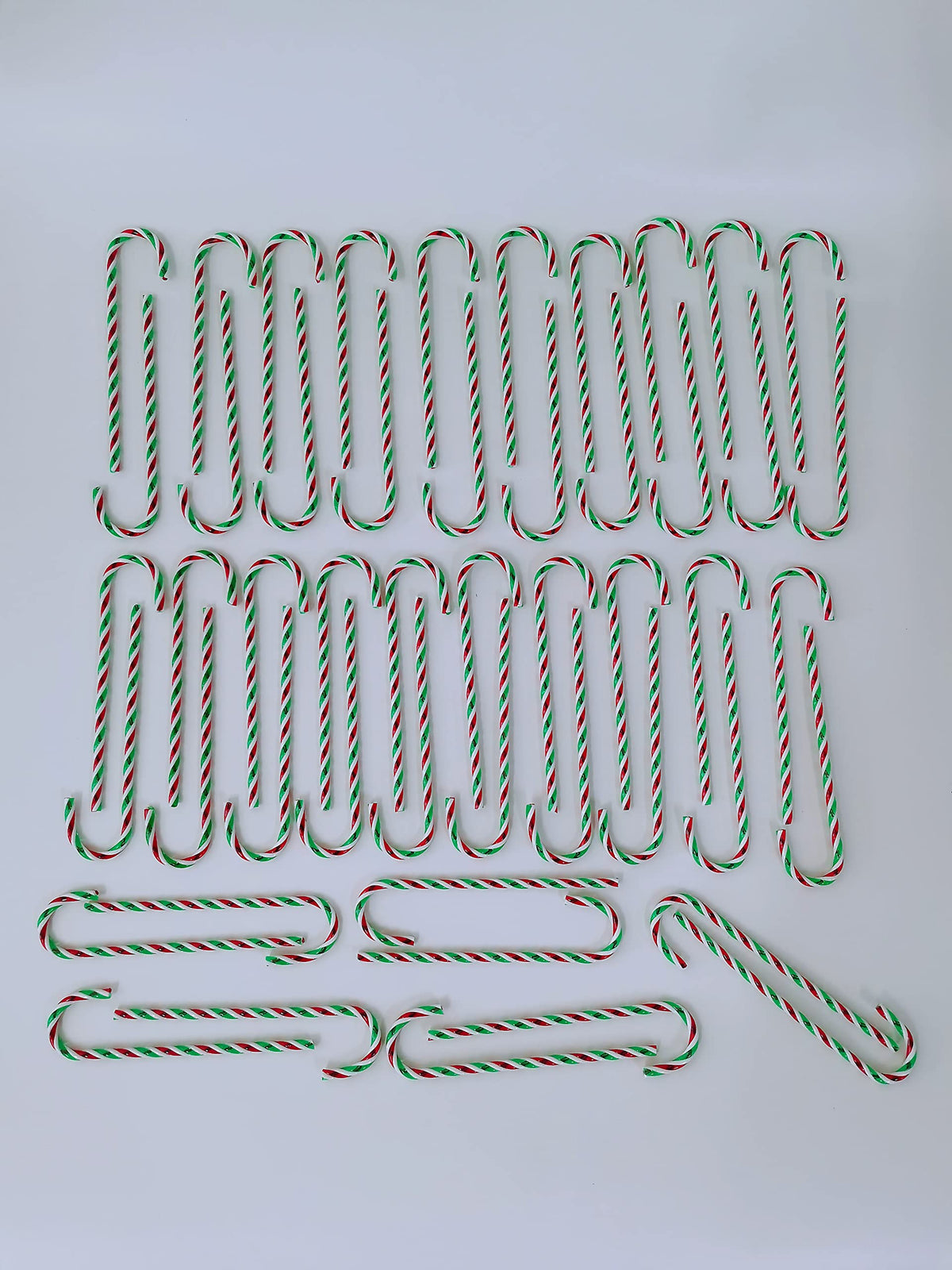 50 Pcs Christmas Candy Canes 5.9 inch Plastic Christmas Tree Hanging Ornaments Twisted Green Crutch Candy Canes for Xmas Home Indoor Outdoor Party Decoration (Green red White)