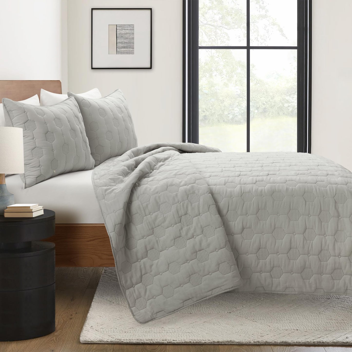 Lush Decor Hexagon Honeycomb Embroidered Textured Cotton Quilt Gray 3 Piece Set King/California King - Soft Lightweight Modern 3 Piece Bedding Set