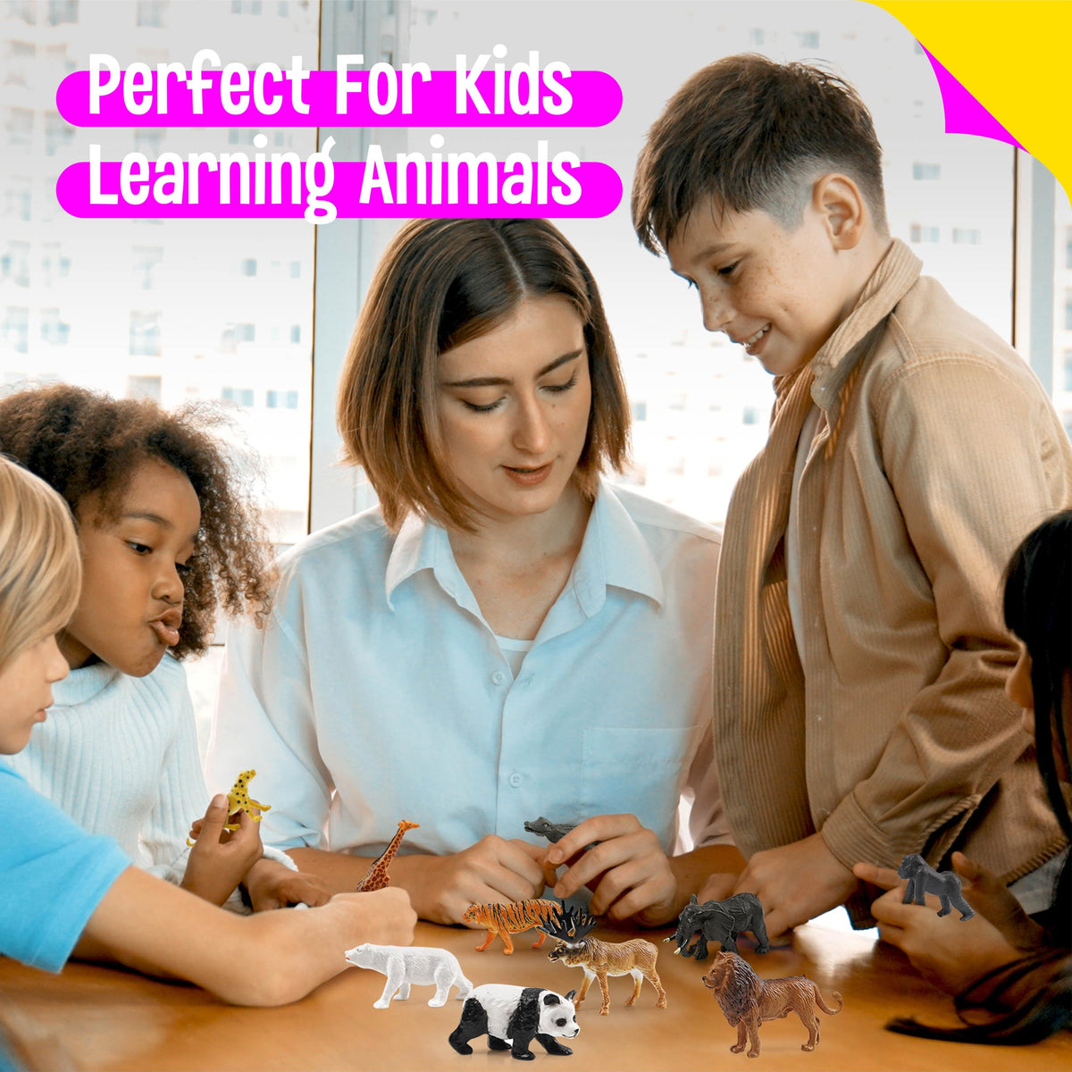 15 Wild Animal Figurines for Kids, Plastic Safari Animal Toys Tiny Portable Jungle Creature Figures Playset Montessori Toys Educational Game for Homeschool Preschool Toddler Kids