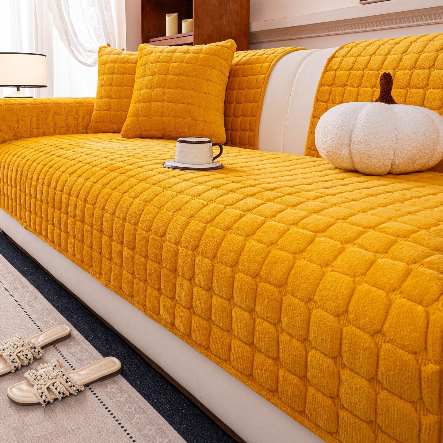 MDSASFD Velvet Couch Cover, Plush Sectional Sofa Cover Washable, Anti Slip Sofa Slipcover for 3-4 Cushions Sofas, Furniture Protector Covers for Pets & Kids(1PC,Mustard Yellow,36"×94")