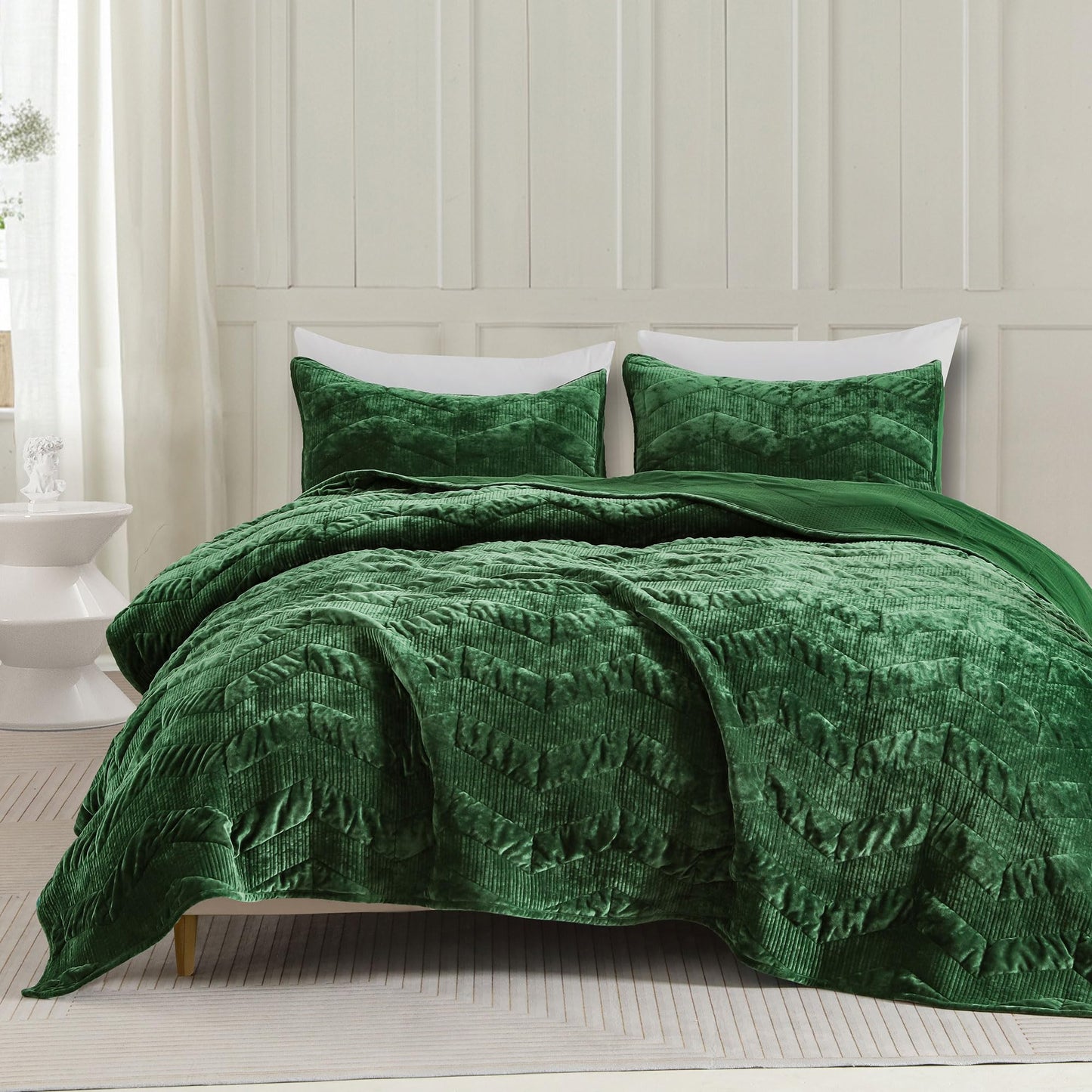 SHALALA Luxury Velvet Quilt Set King Size,Ultra Soft Lightweight Summer Velvet Comforter Set, Oversized Bedspread Coverlet with 2 Shams Geometries Pattern,for All Season(Evergreen,King)