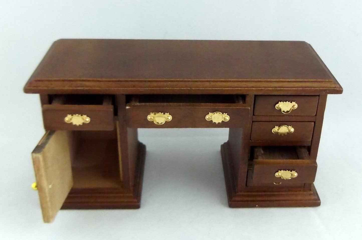 Dolls House Miniature Office Study Furniture Walnut Double Pedestal Library Desk
