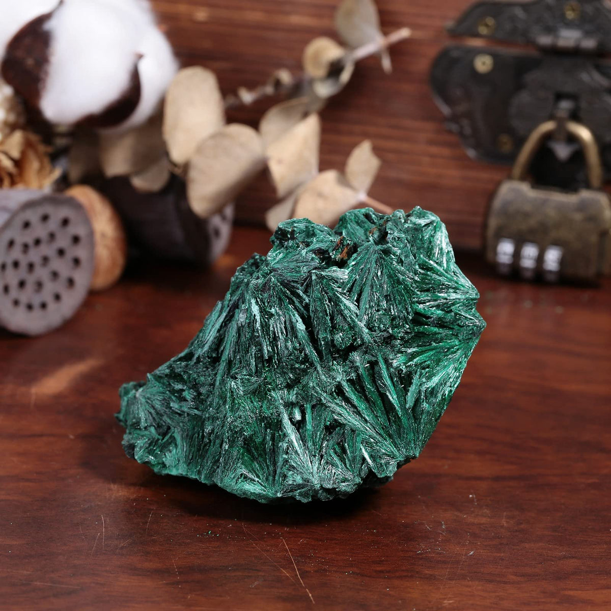 SUNYIK Natural Raw Malachite Crystal Cluster Stone, Healing Reiki Crystal Rocks Mineral Specimen for Home Decoration, 0.55lb
