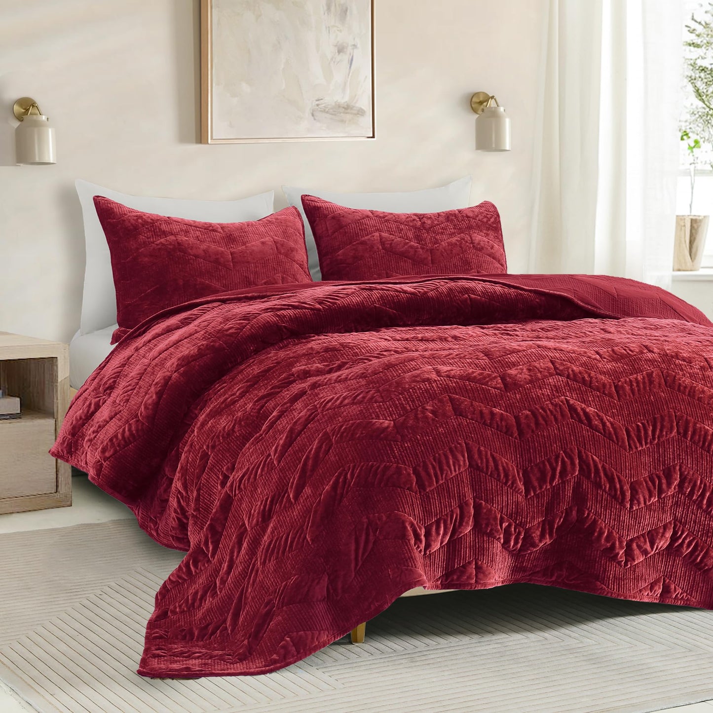 SHALALA Luxury Velvet Quilt Set Queen Size,Ultra Soft Lightweight Summer Velvet Comforter Set, Oversized Bedspread Coverlet with 2 Shams Geometries Pattern,for All Season(Poinsettia,Queen)