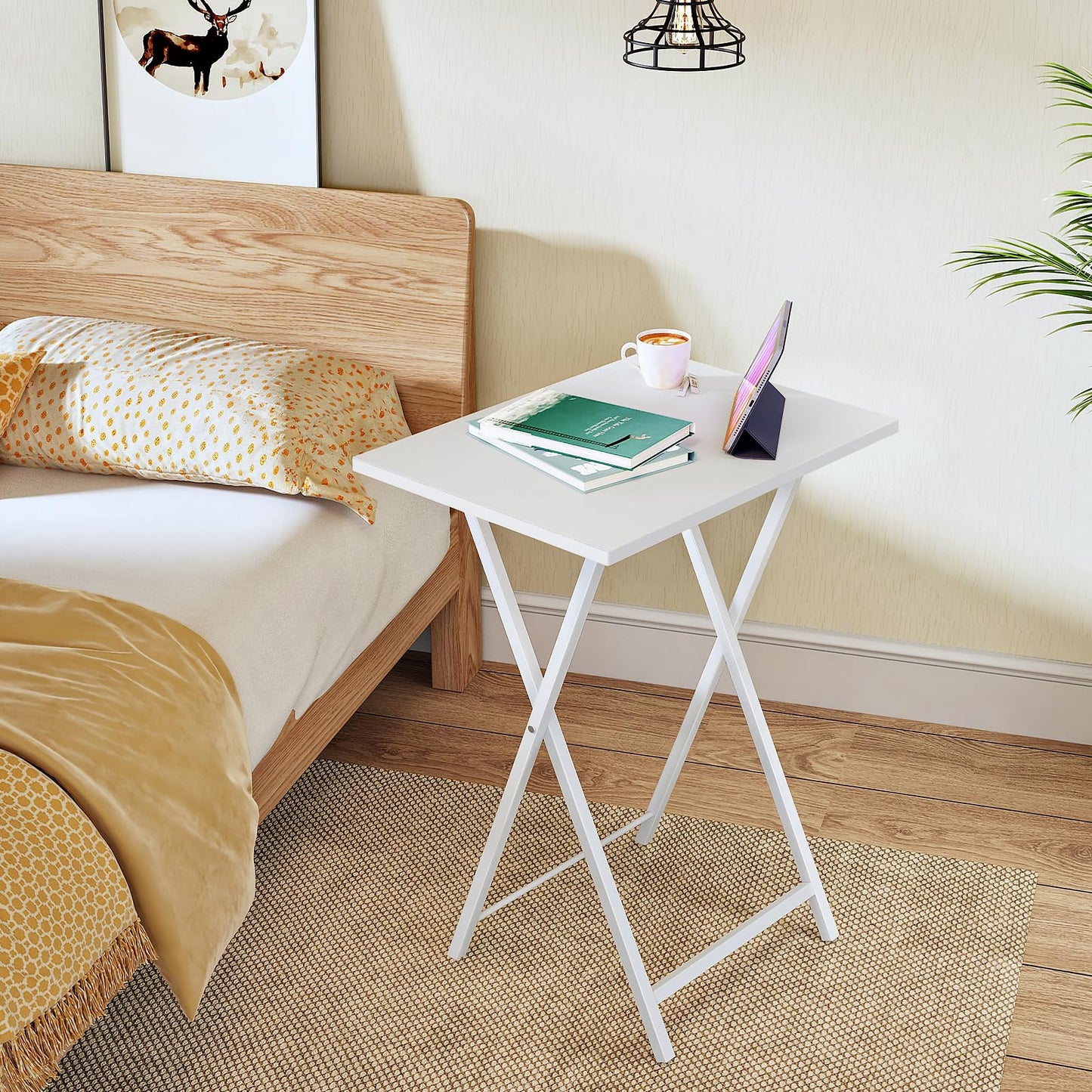 HOOBRO Folding TV Tray Tables, Set of 2 Side Table for Small Space, Industrial Snack Tables for Eating at Couch, Stable Metal Frame, Easy Assembly, Space Saving, White WW25BZ01N1