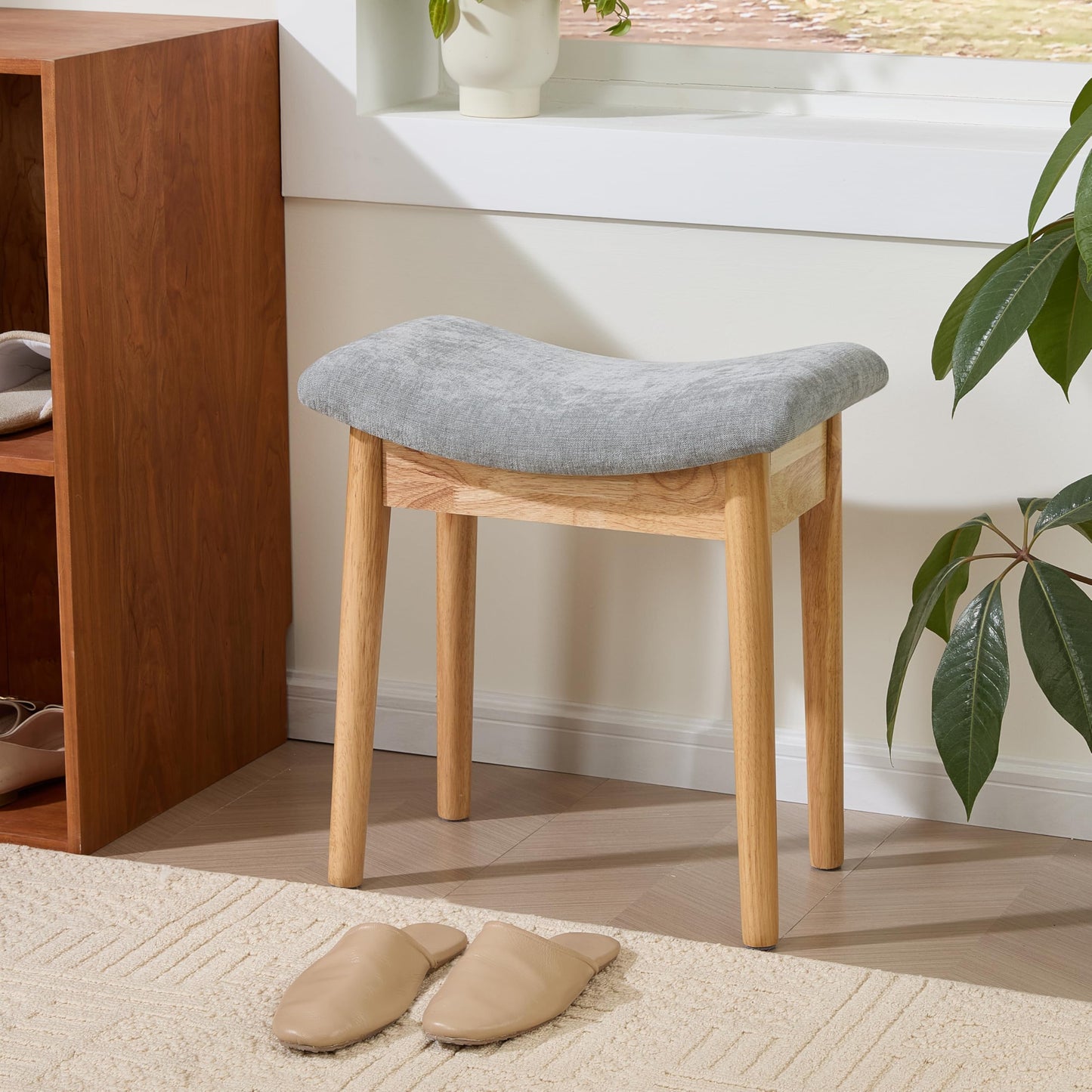 Royal Windsor Vanity Stool with Saddle Cushion, 18 Inch Makeup Vanity Chair for Living Room, Modern Foot Stool Ottoman Piano Bench,Small Upholstered Bench for Bedroom, Grey