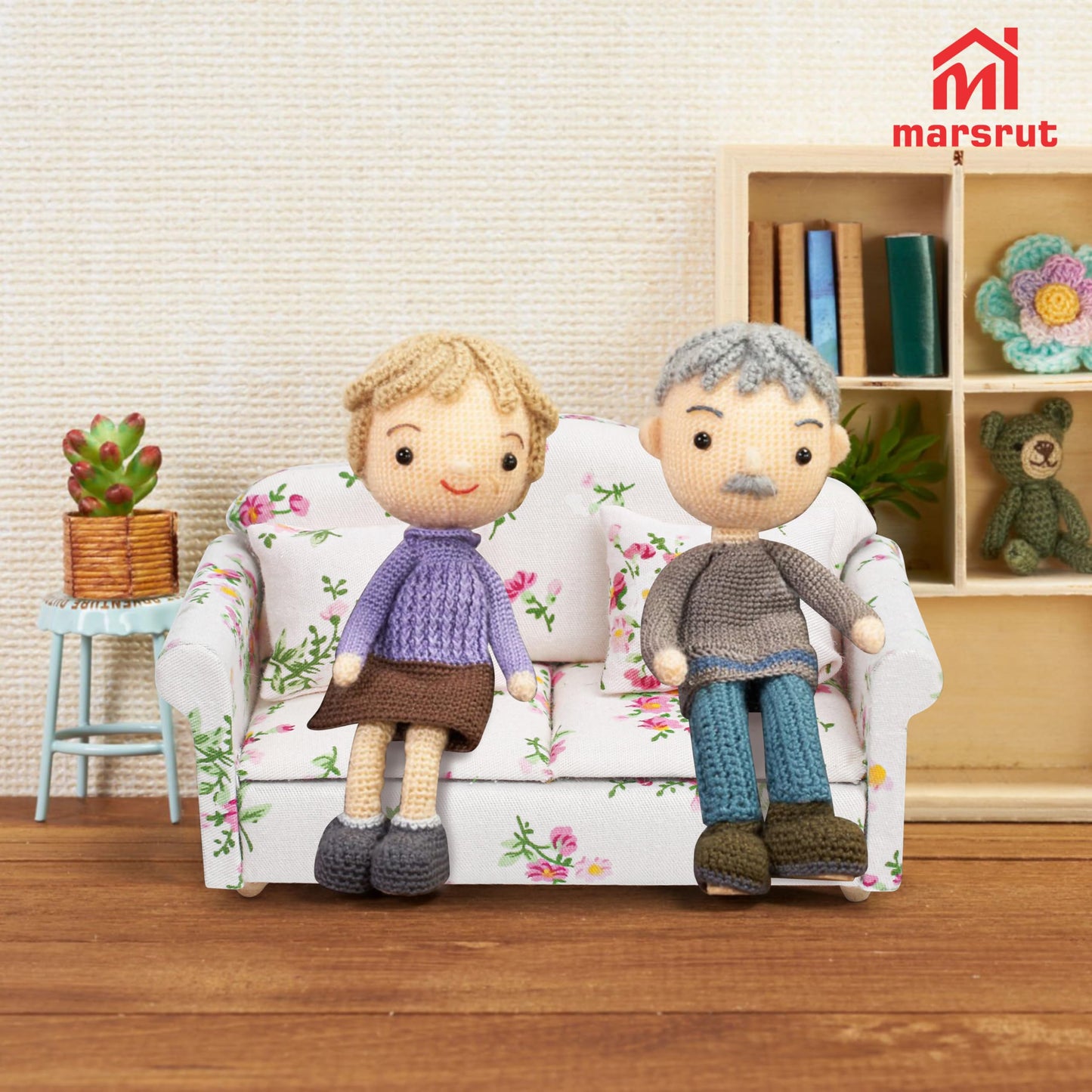 1:12 Scale Dollhouse Couch Sofa Set with Pillows for Living Room, Mini Wooden Upholstered Armchair Furniture Model, Modern High Simulation Fabric Artificial Scene Decoration Accessories, Pink Floral