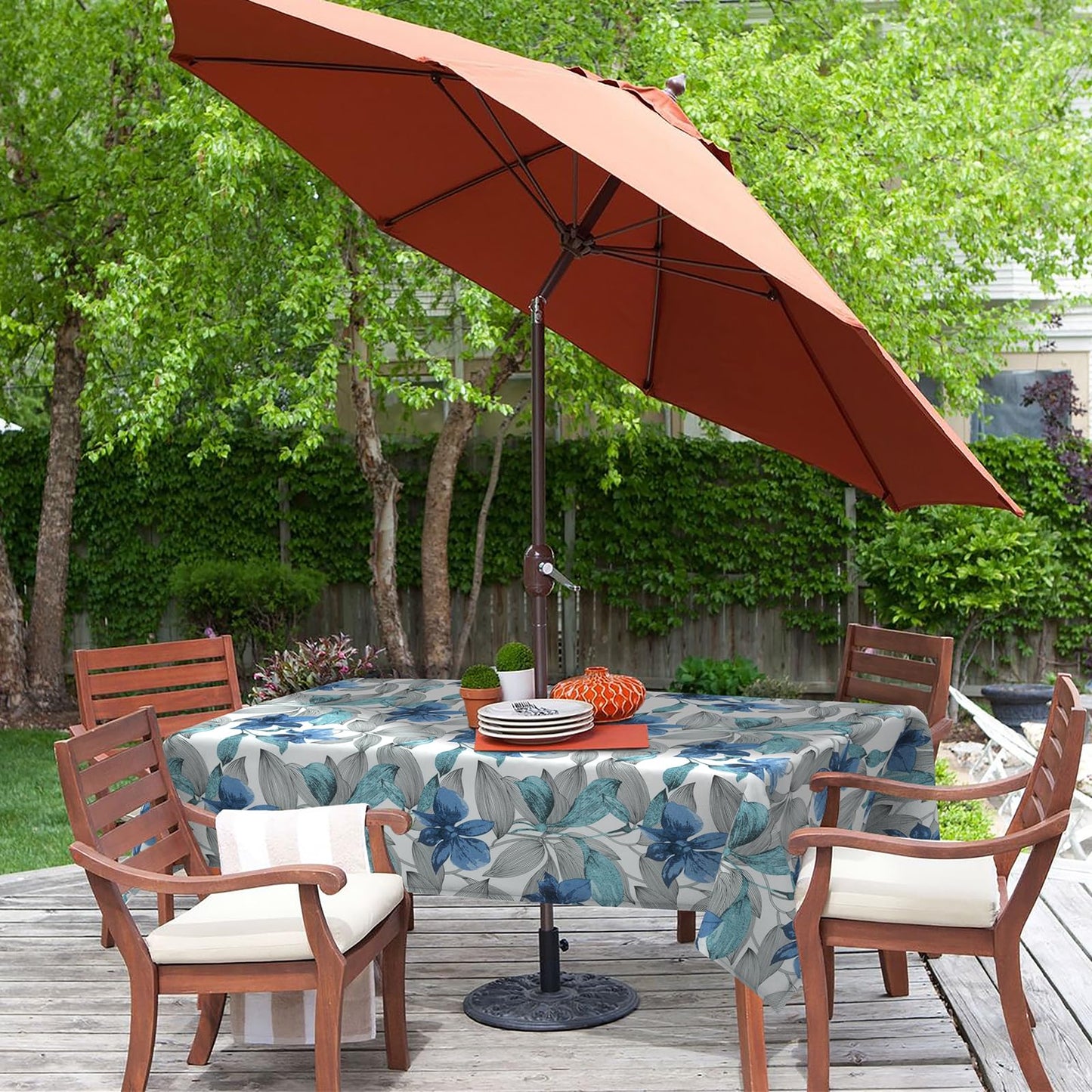 LVTXIII Outdoor Tablecloth with Umbrella Hole and Zipper, 60 x 84 Inch Water-Repellent Patio Table Cloth, Rectangle Table Covers for Backyard Garden, Clemens Noir Blue