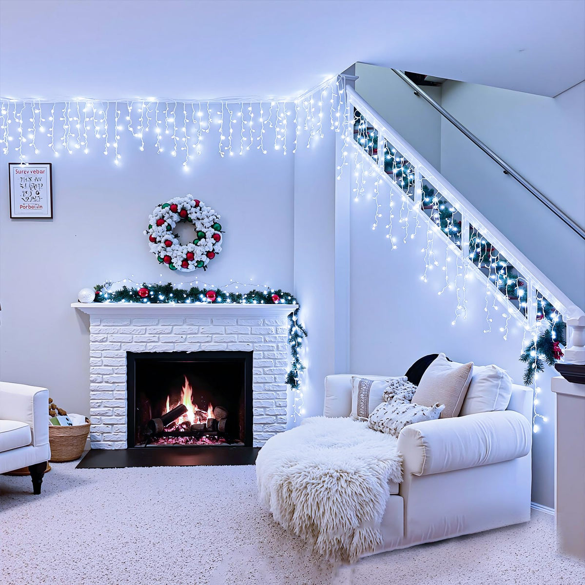 Icicle lights Outdoor - 33ft Christmas Lights with 400LED 75 Drops 8 Modes, Plug in Curtain String Lights Waterproof for Holiday Wedding Party Home Garden Bedroom Indoor Outdoor Decoration, Cool White