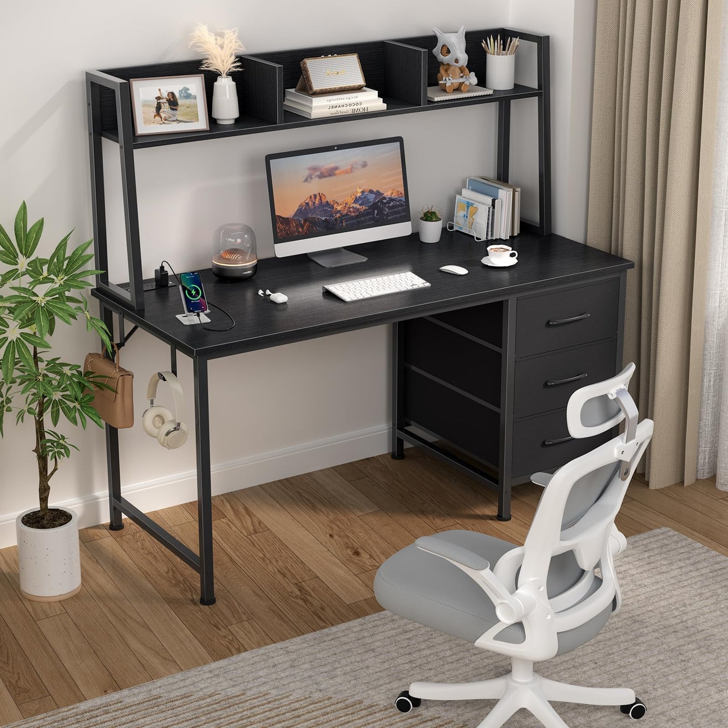 DLisiting Black Computer Desk with Hutch & Drawers - Office Desk with 3 Storage Drawers and Power Outlets, 47 Inch Modern Study Writing Desk for Bedroom Home Office