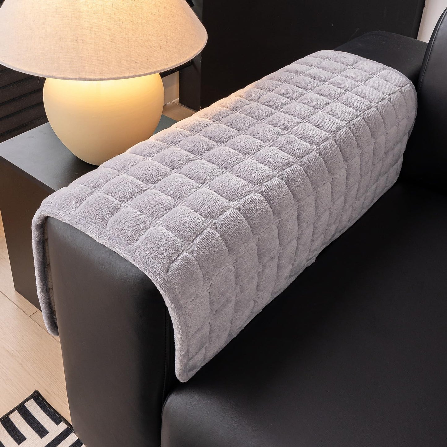 MDSASFD Velvet Couch Cover, Washable Sectional Sofa Cover, Anti Slip Sofa Slipcover for 3 Cushion Couch Sofa L Shaped Armrest Backrest, Furniture Protector Covers for Pets Kids(Light Grey, Only 1 PCS)