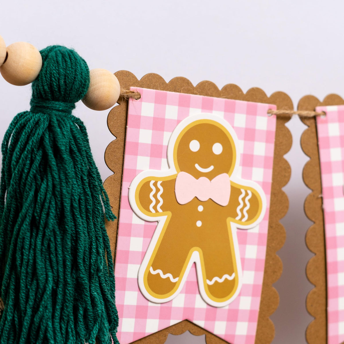 GIOGUK Christmas Gingerbread High Chair Banner - Merry Christmas First Birthday Party Decoration Supplies Banner, Xmas Gingerbread Theme High Chair Tassels Garland, Gingerbread Sign 1st Birthday Party Anniversary Photo Prop